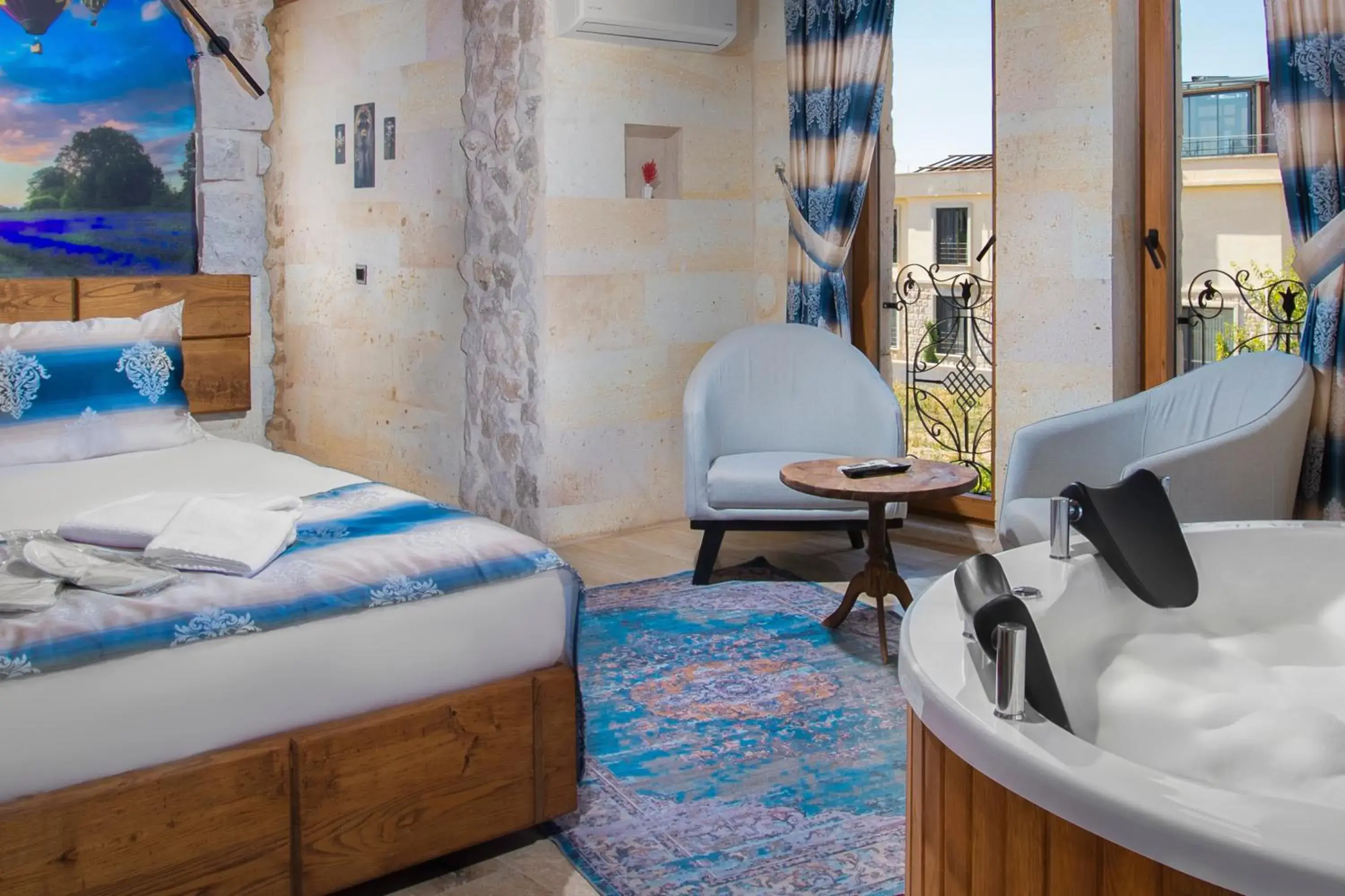 Bed in Cappadocia Fiesta Stone House Bed in Cappadocia Fiesta Stone House