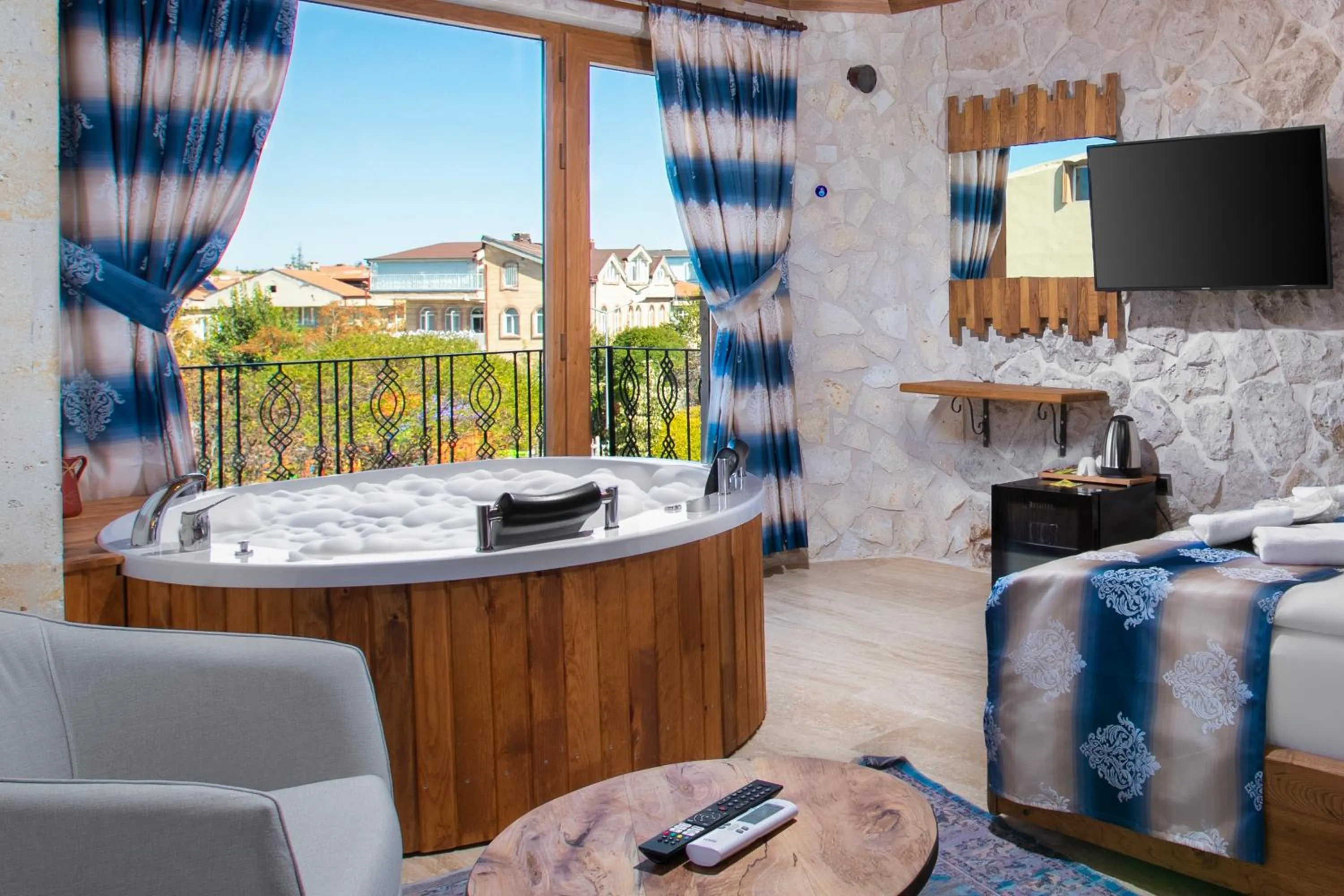 TV and multimedia in Cappadocia Fiesta Stone House