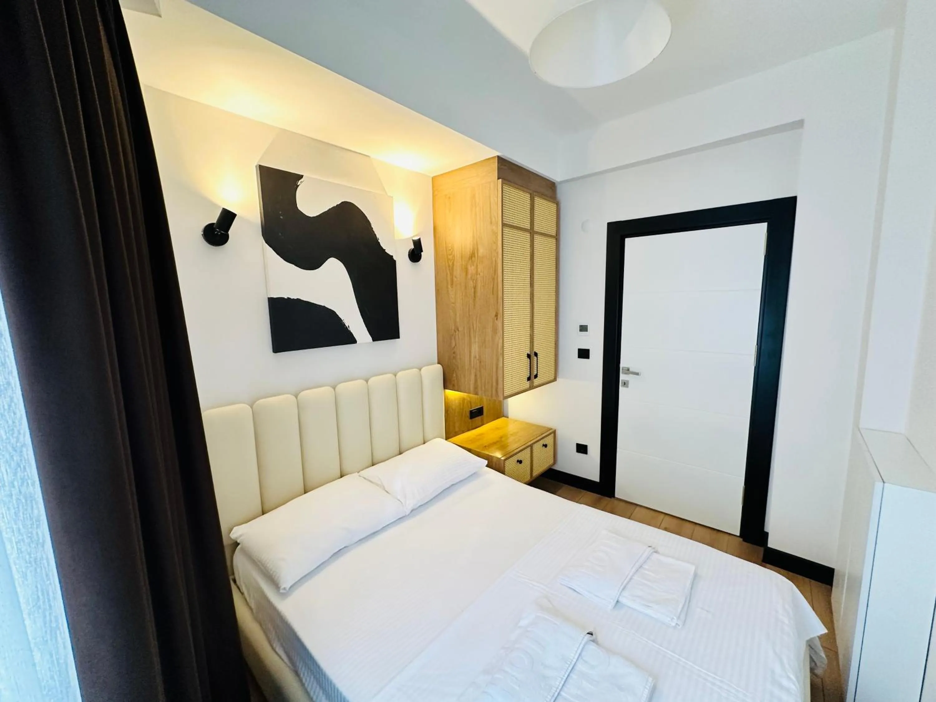 Bed in Rose Point Residence