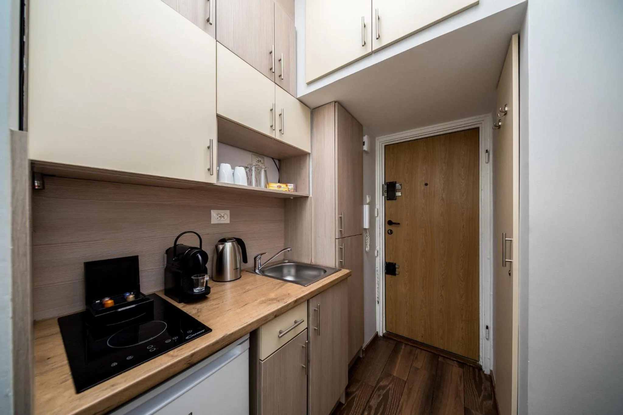 Coffee/tea facilities in Smolna Apartments by Your Freedom