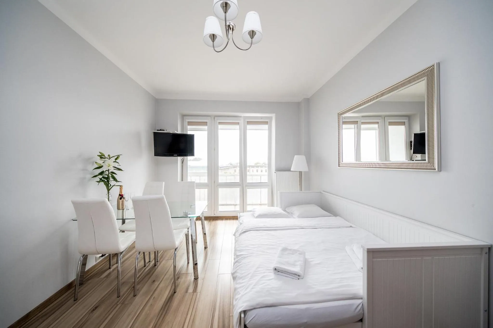 TV and multimedia, Bed in Smolna Apartments by Your Freedom