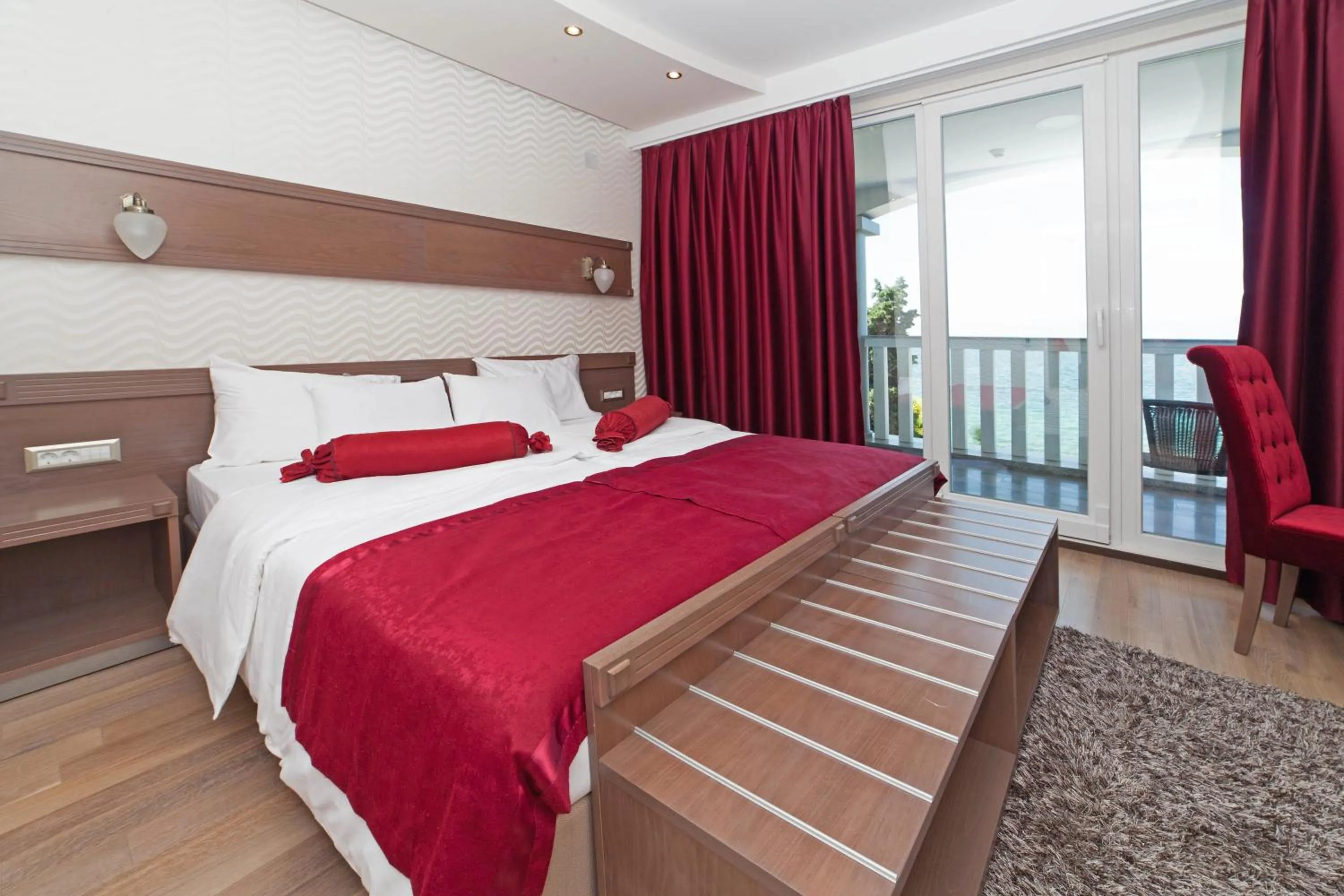 Bedroom, Bed in City Palace Hotel