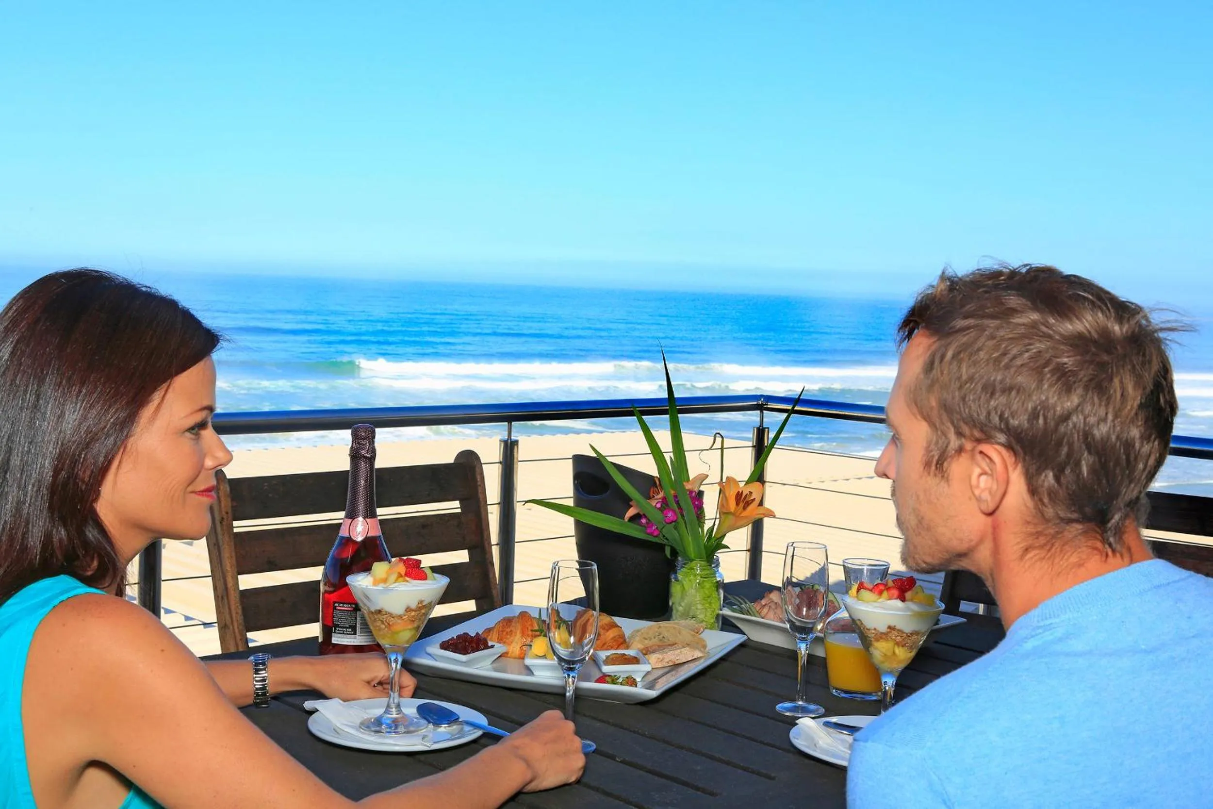 Breakfast in Brenton Haven Beachfront Resort