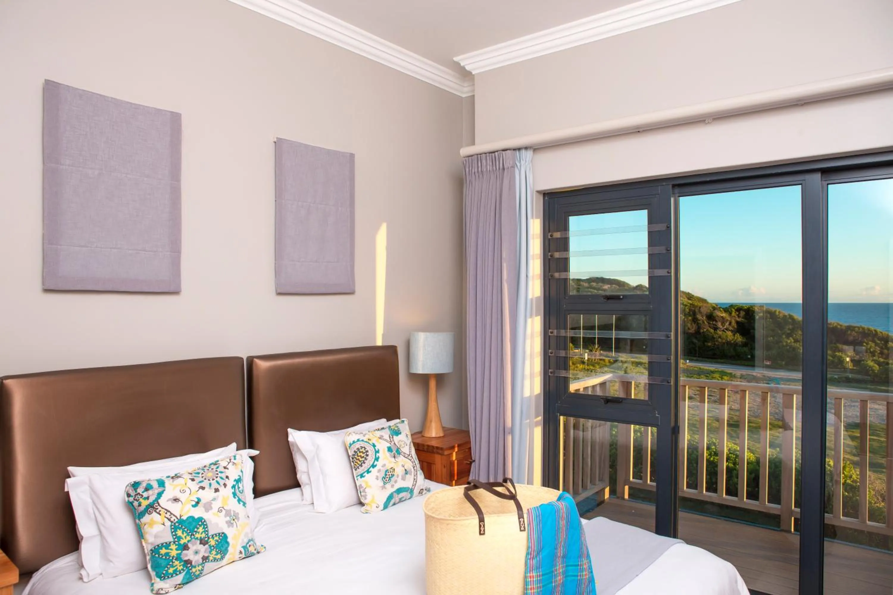 Bed in Brenton Haven Beachfront Resort