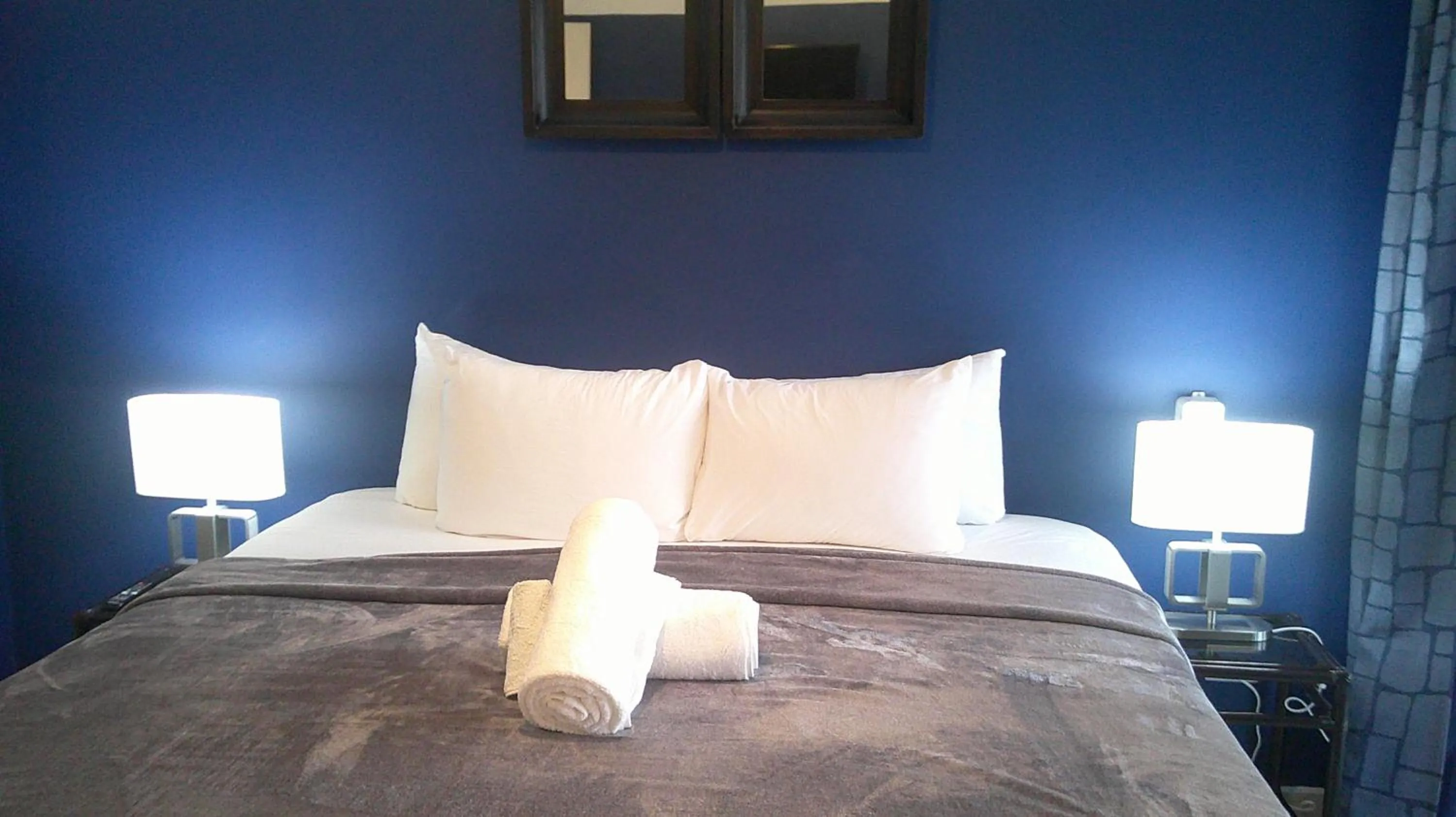 E&J Boutique Residences