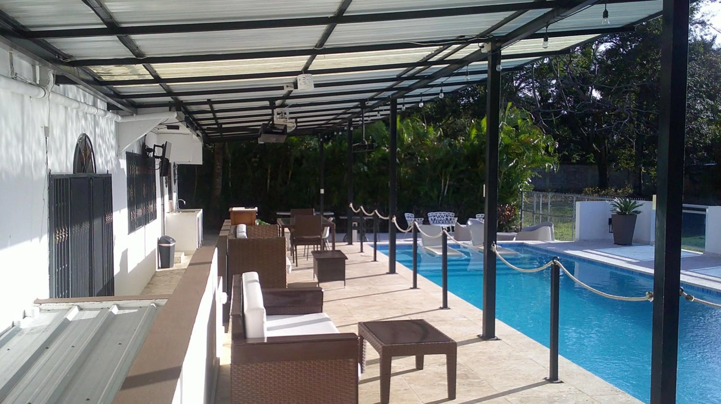 E&J Boutique Residences