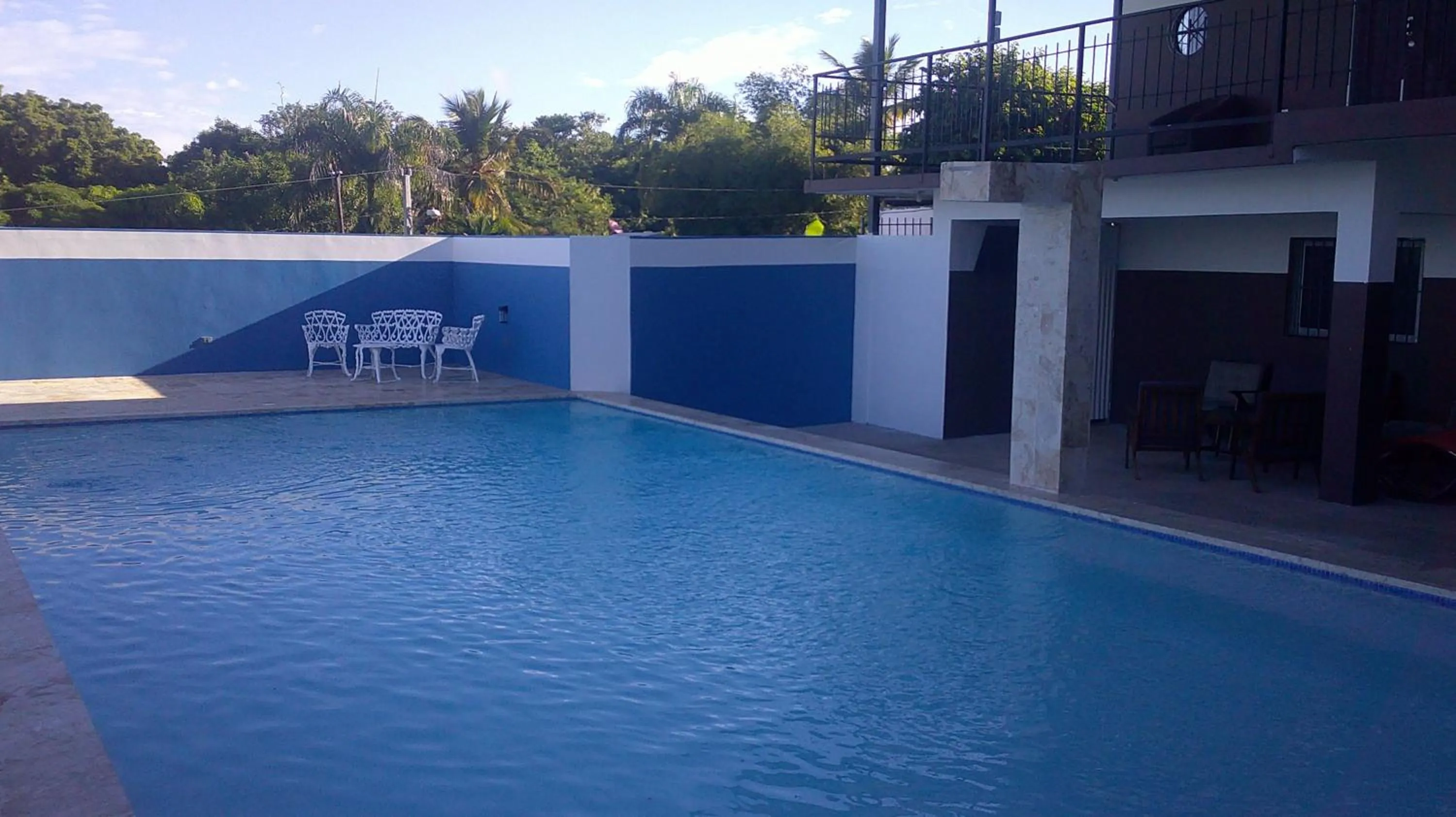 Swimming pool in E&J Boutique Residences