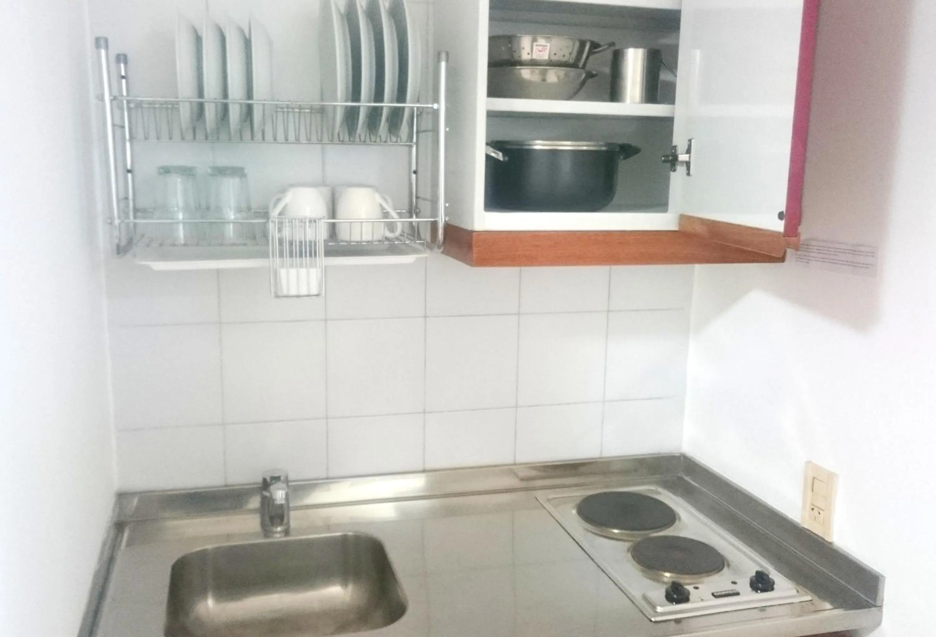 Kitchen or kitchenette in Apartamentos Mendoza Premium
