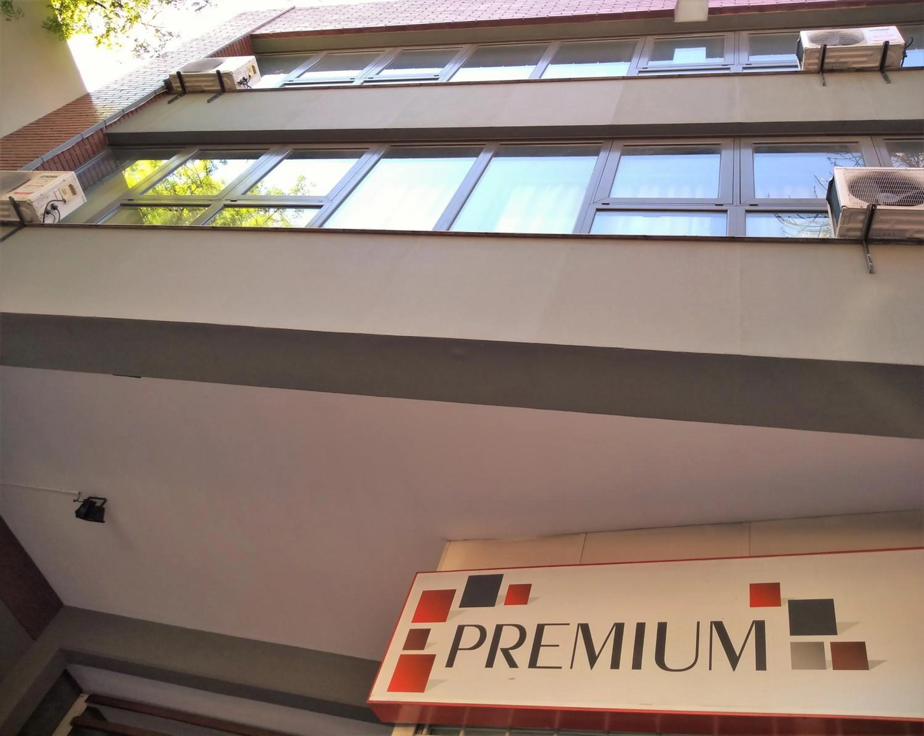 Property building in Apartamentos Mendoza Premium