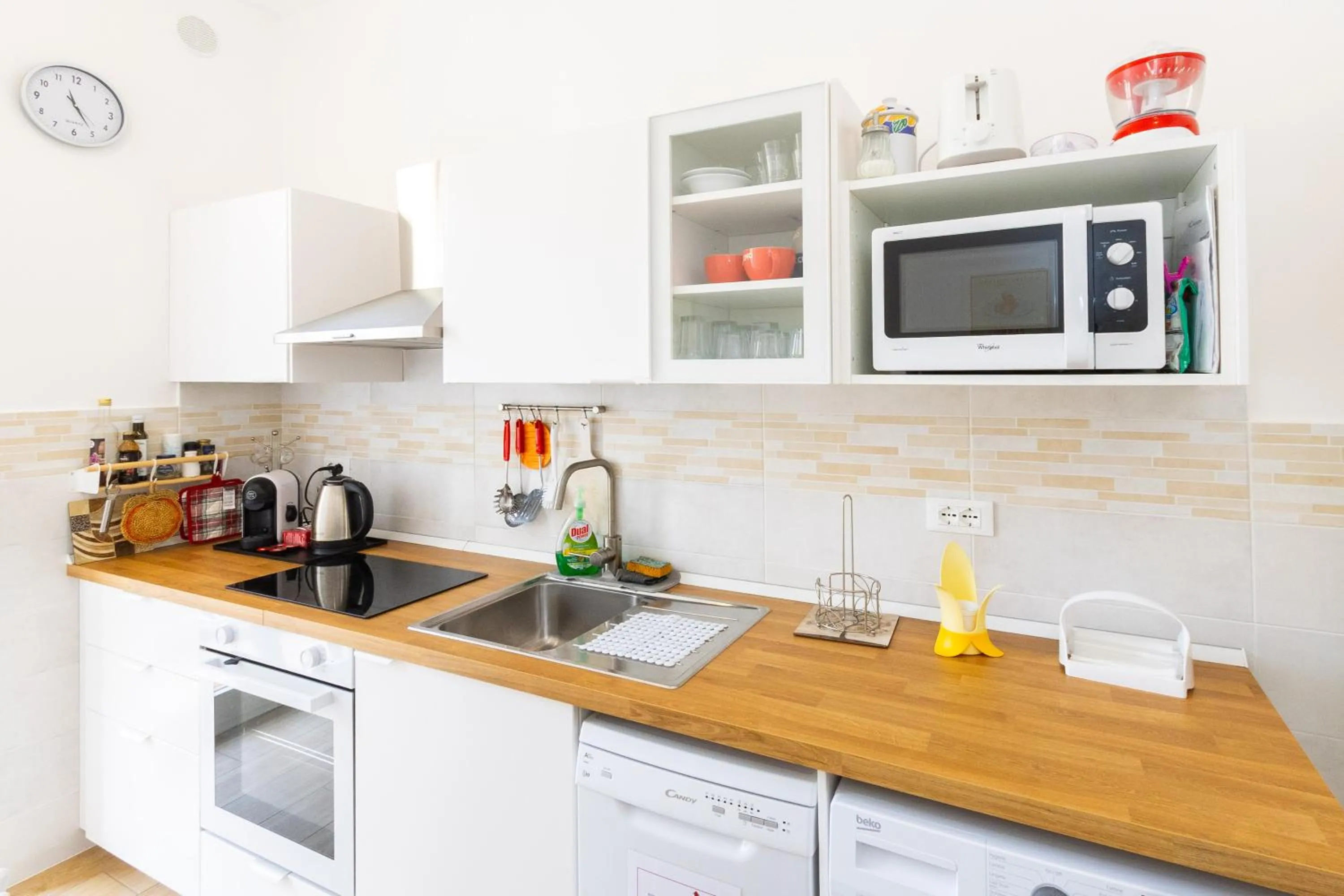 Coffee/tea facilities in Vespasiano 49
