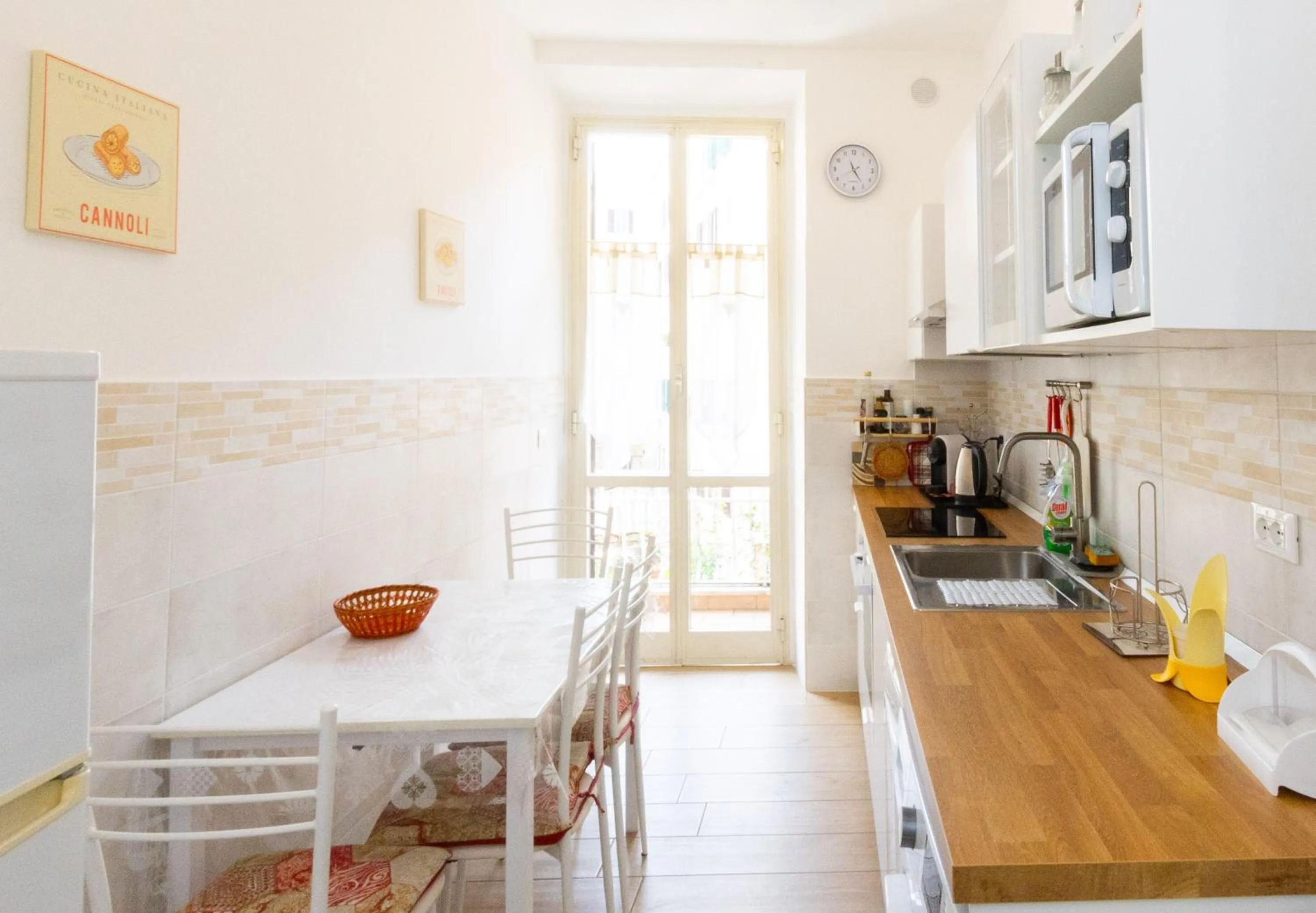 Kitchen or kitchenette in Vespasiano 49