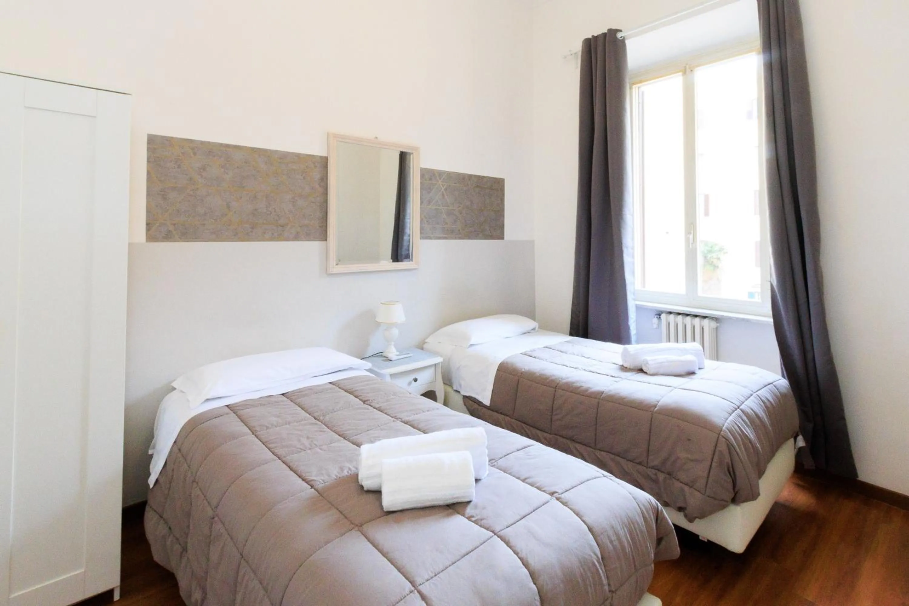 Photo of the whole room, Bed in Vespasiano 49