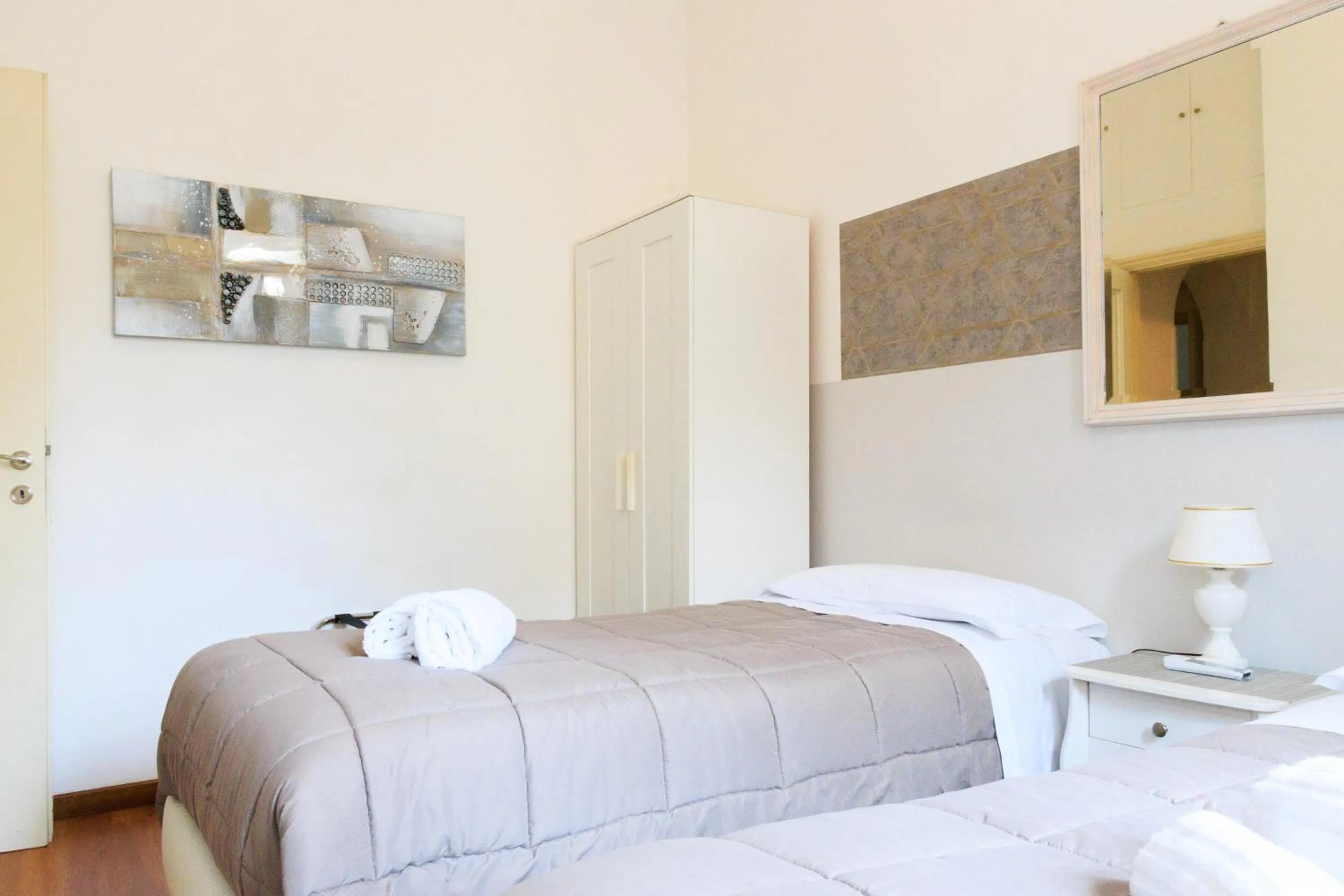 Photo of the whole room, Bed in Vespasiano 49