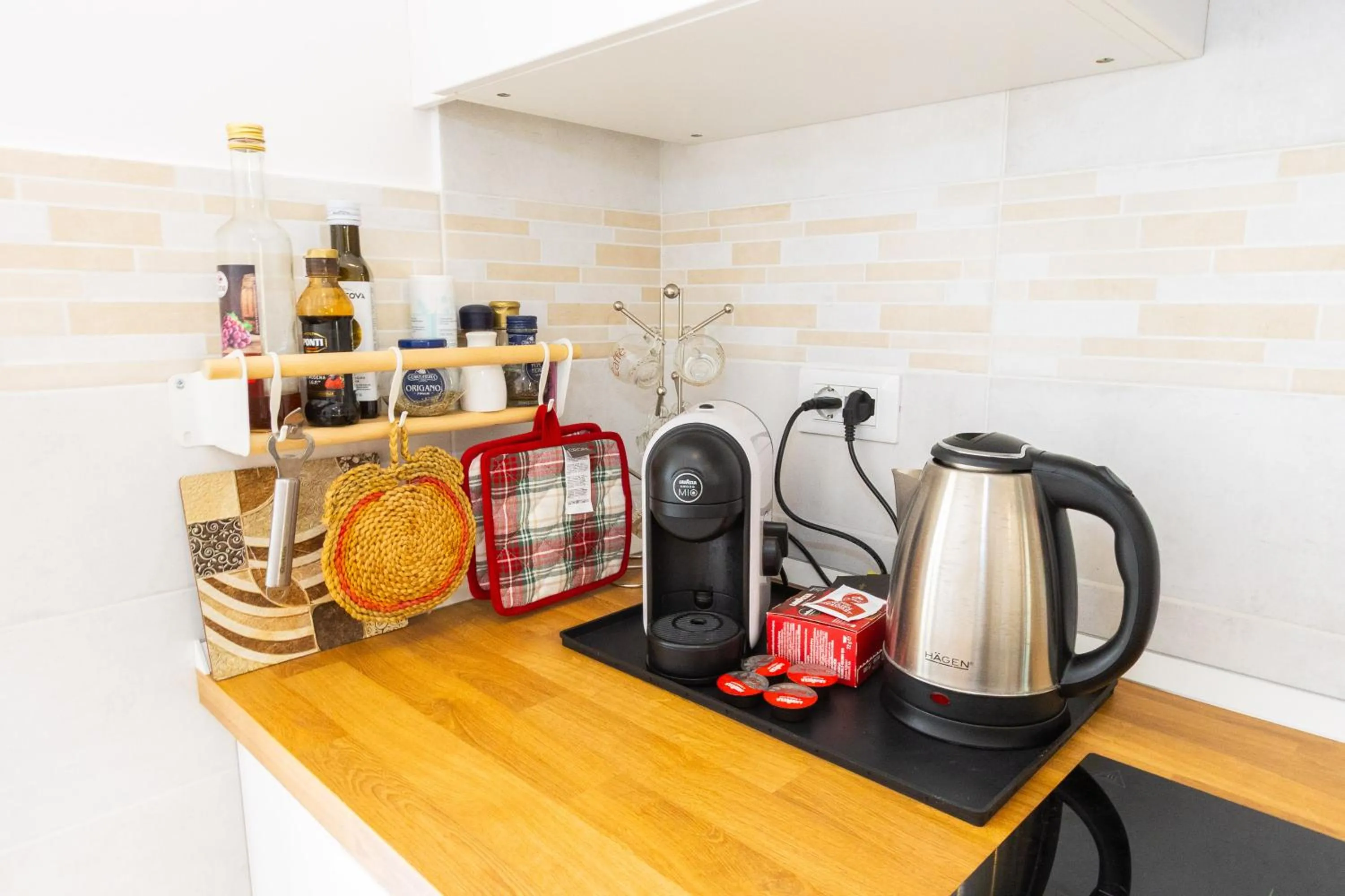 Coffee/tea facilities in Vespasiano 49