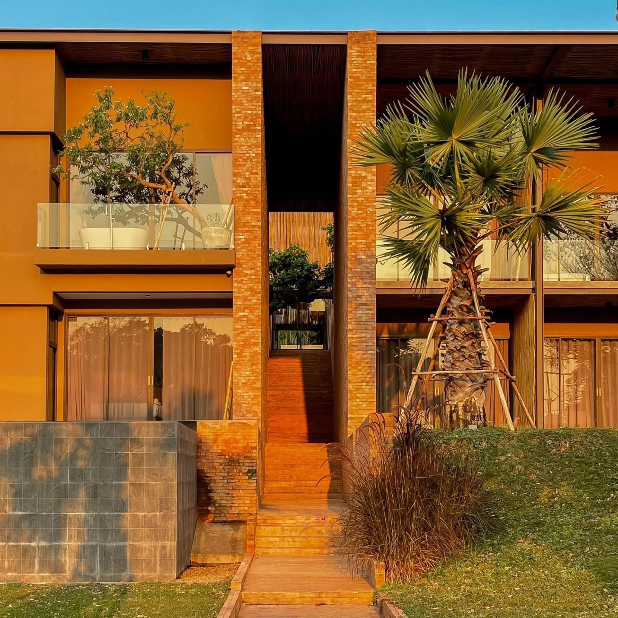 Historykan Kanchanaburi Hotel