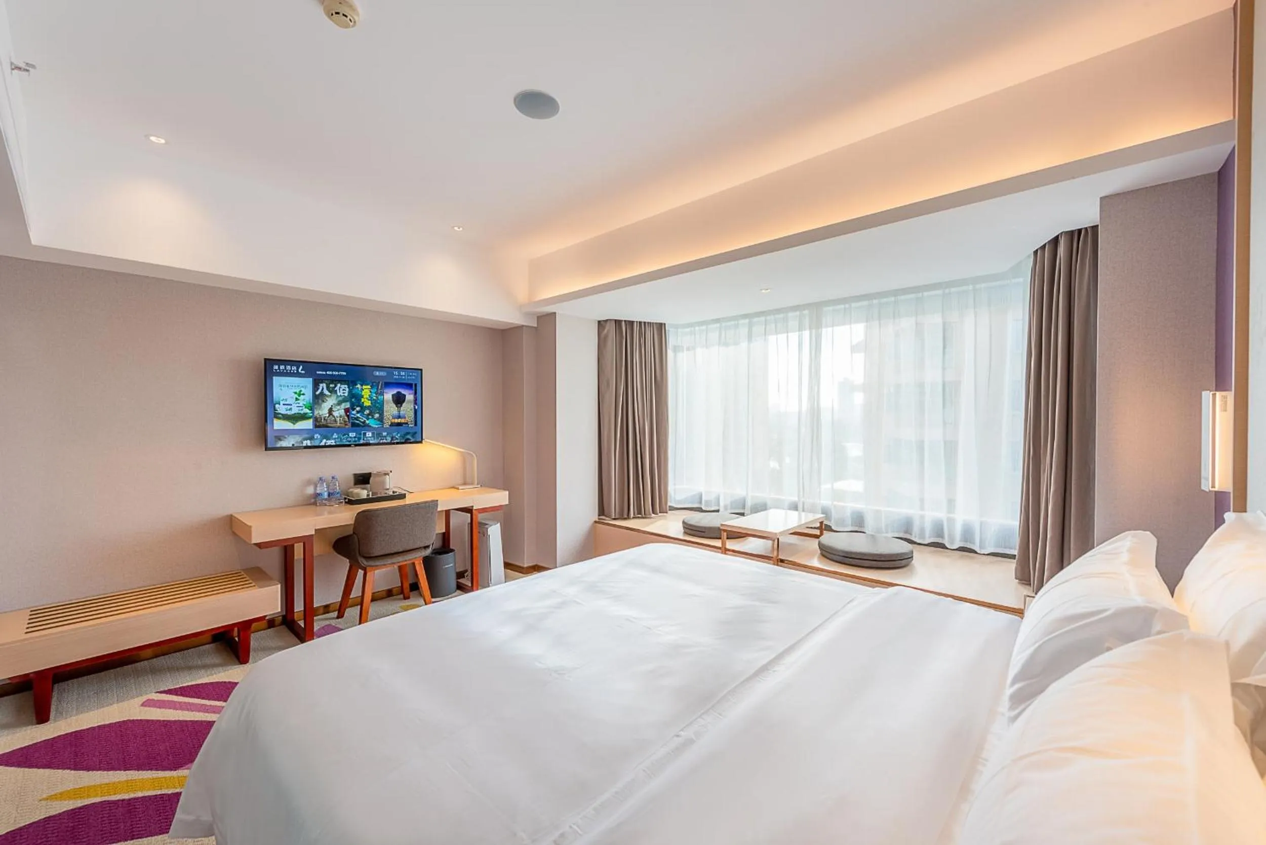 Lavande Hotel Guangzhou Taigucang Shayuan