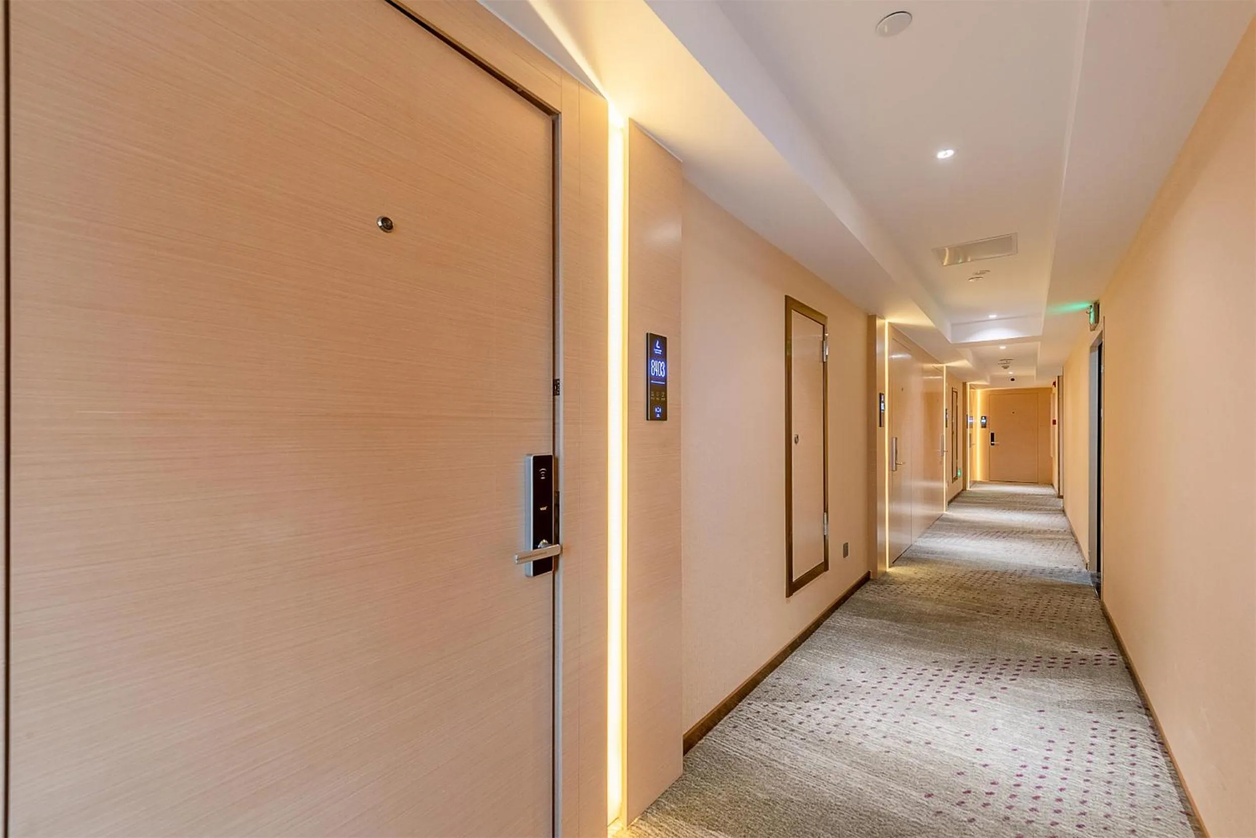 Floor plan in Lavande Hotel Guangzhou Taigucang Shayuan