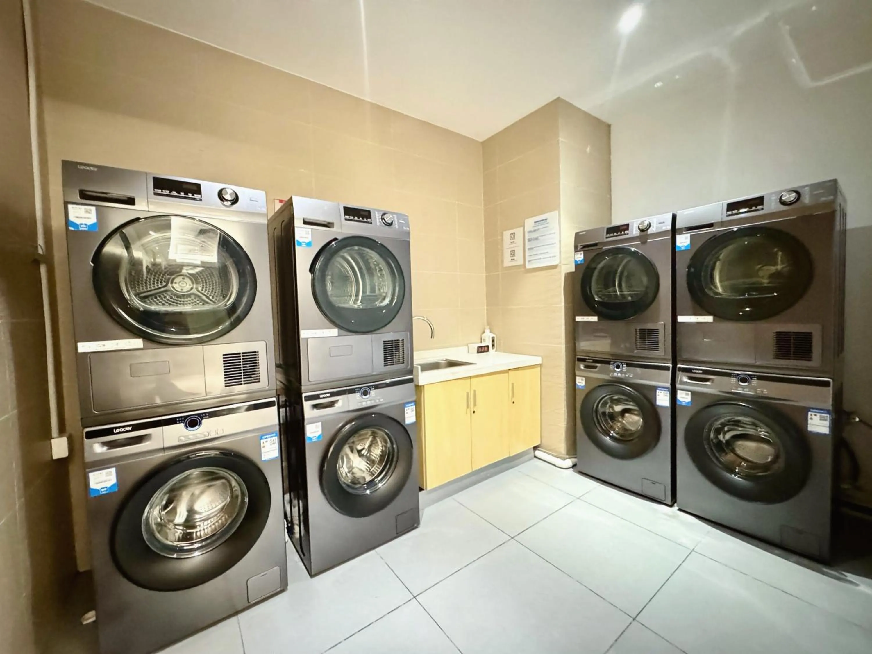 washing machine in Holiday Inn Express Shanghai New Jinqiao by IHG