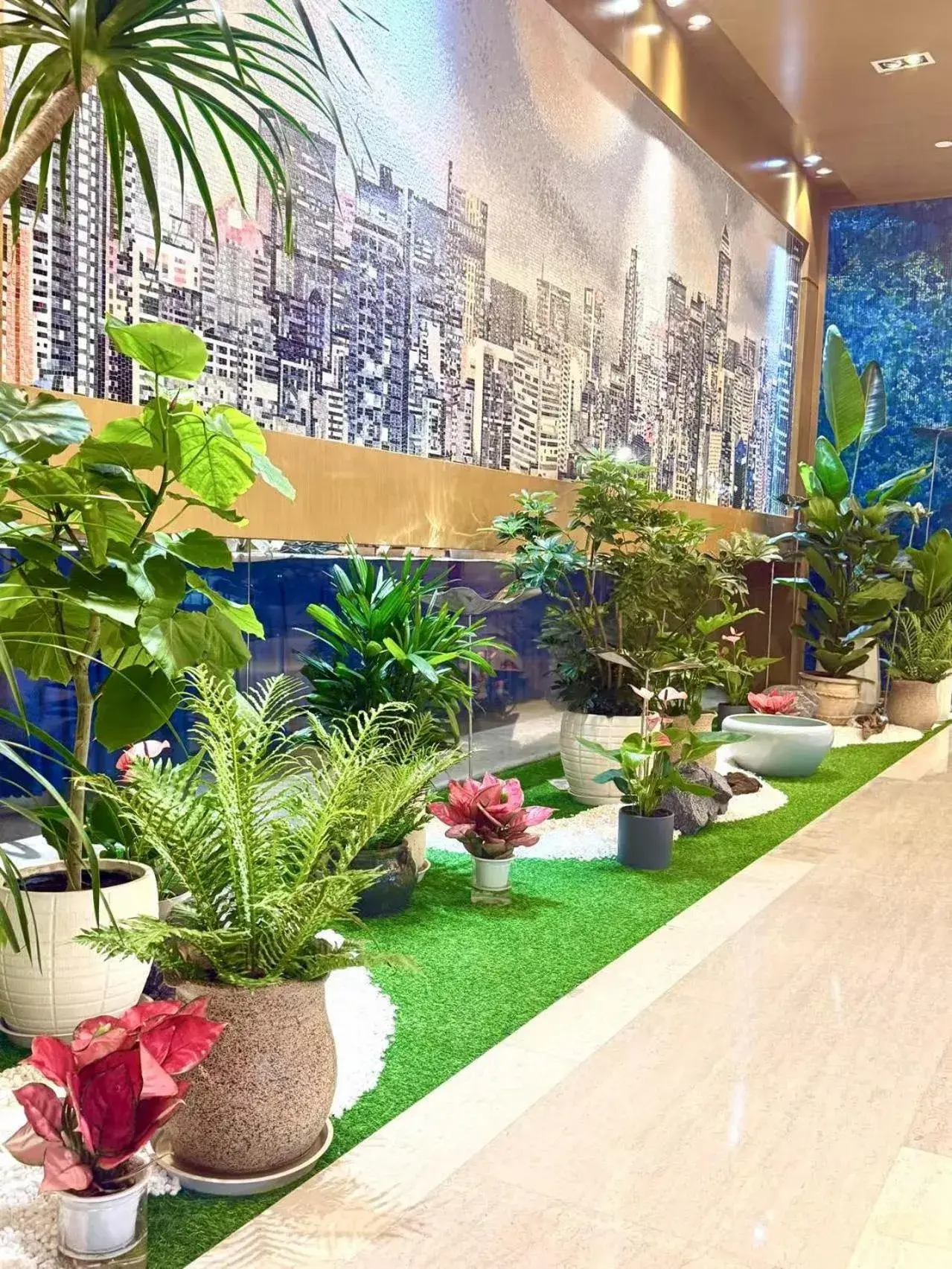 Lobby or reception in Holiday Inn Express Shanghai New Jinqiao by IHG Lobby or reception in Holiday Inn Express Shanghai New Jinqiao by IHG