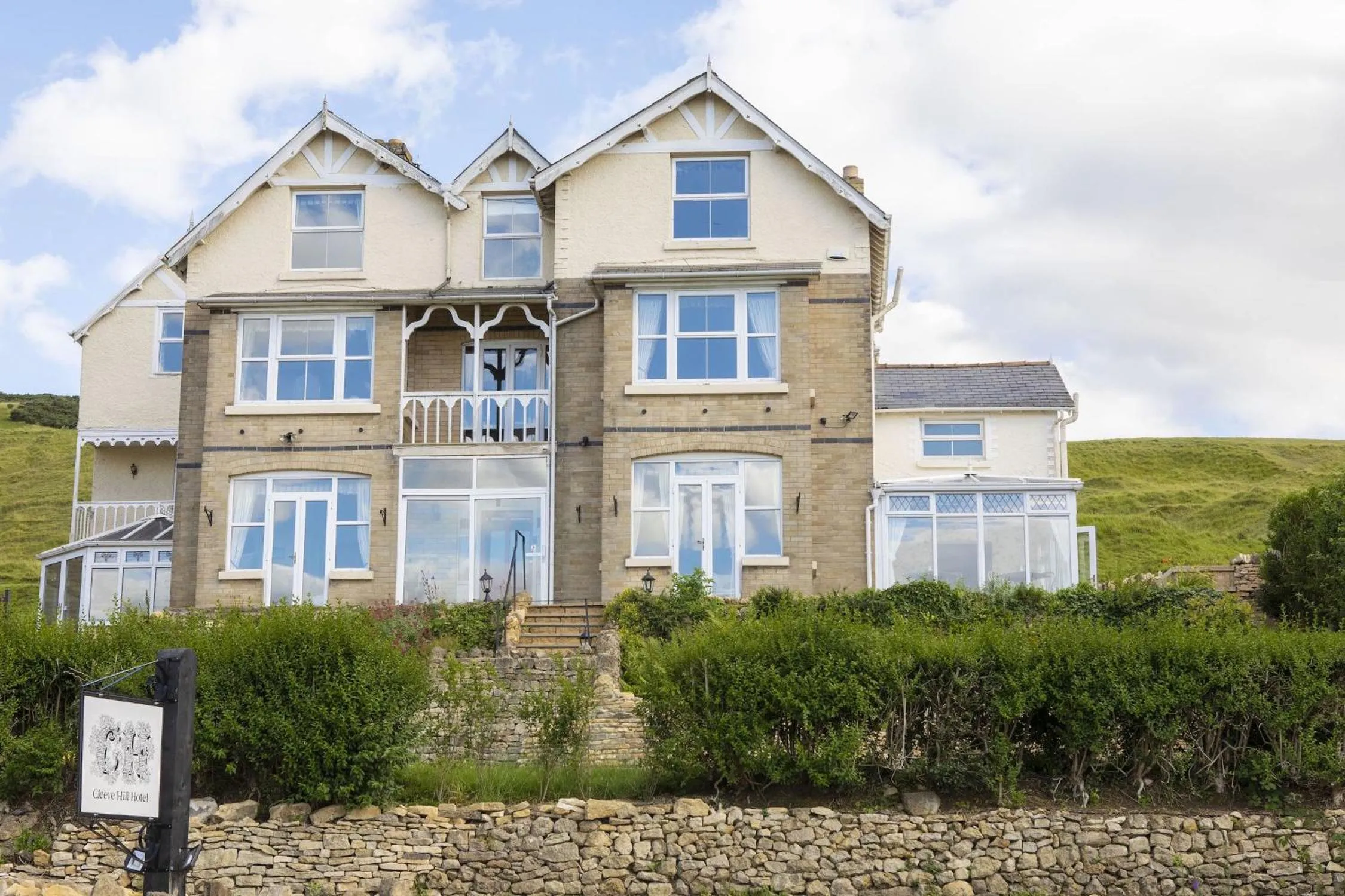 Property building in Cleeve Hill Hotel