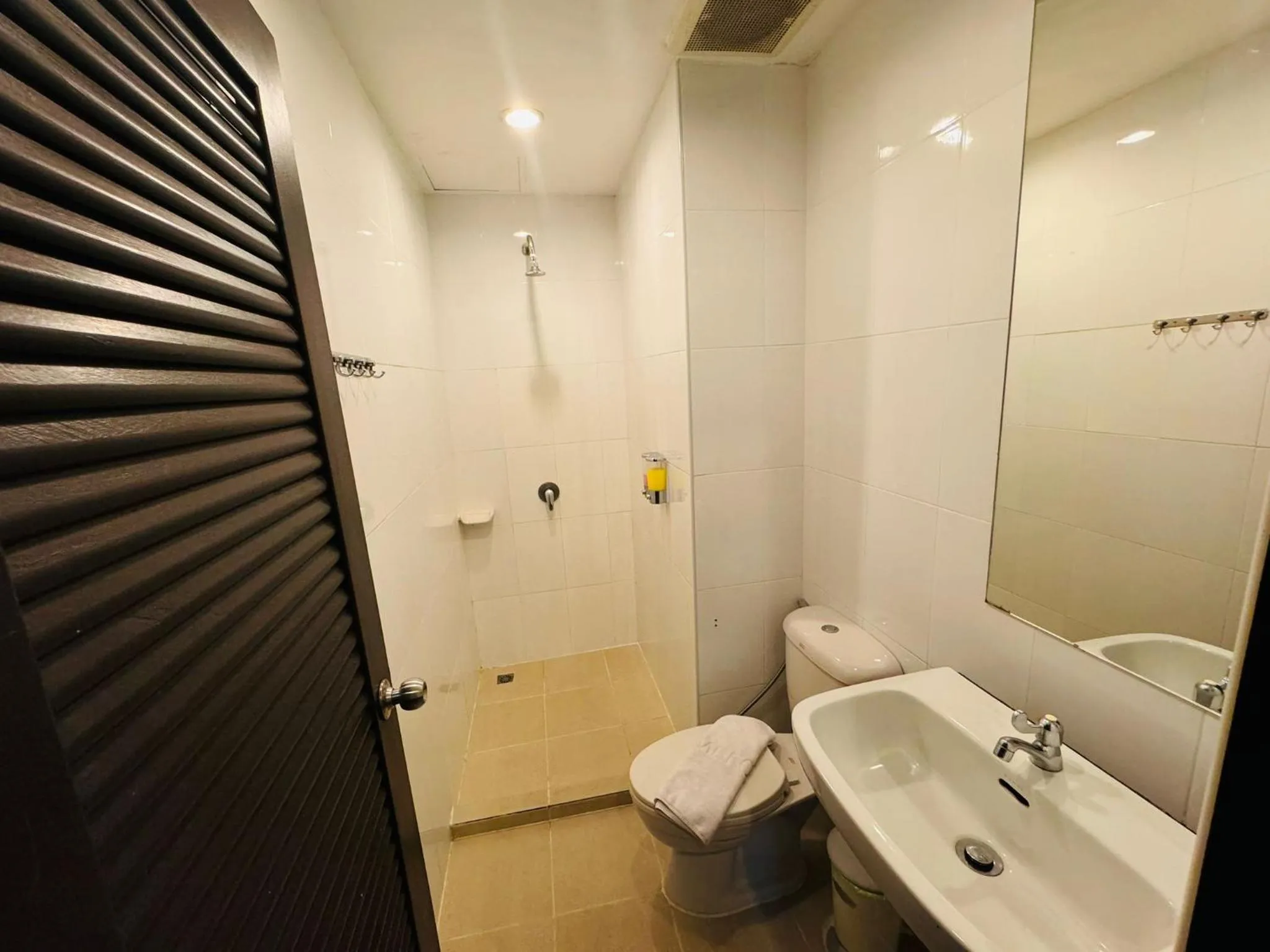 Bathroom in La Casa Patong