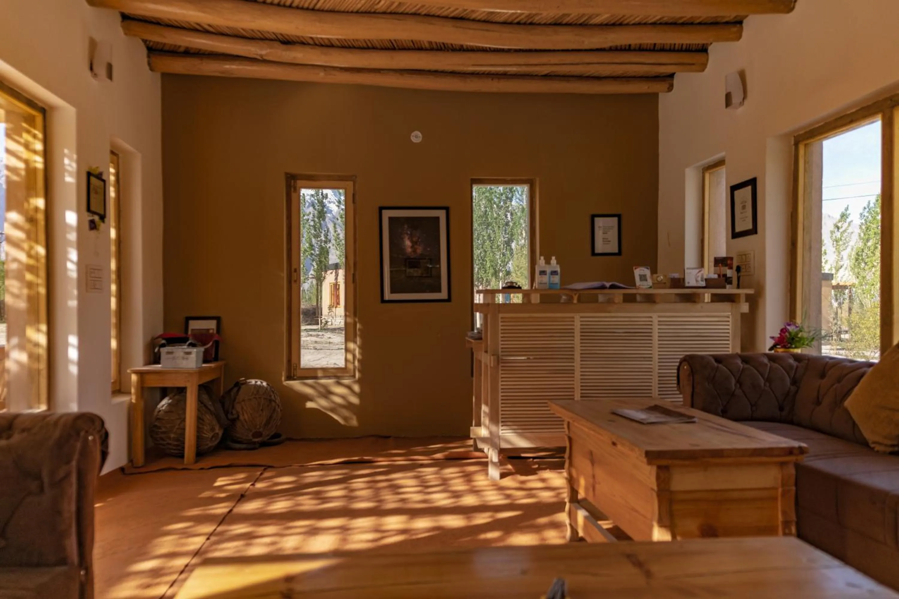 Living room in Nubra Ecolodge