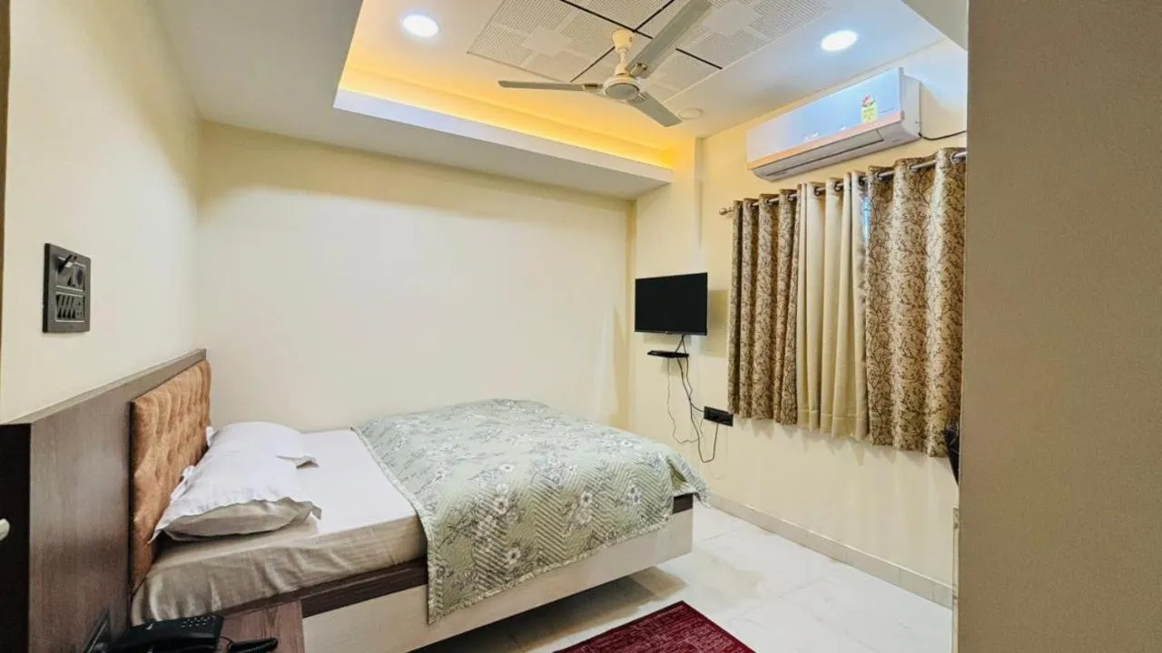 Bedroom, Bed in Hotel Vivaanta