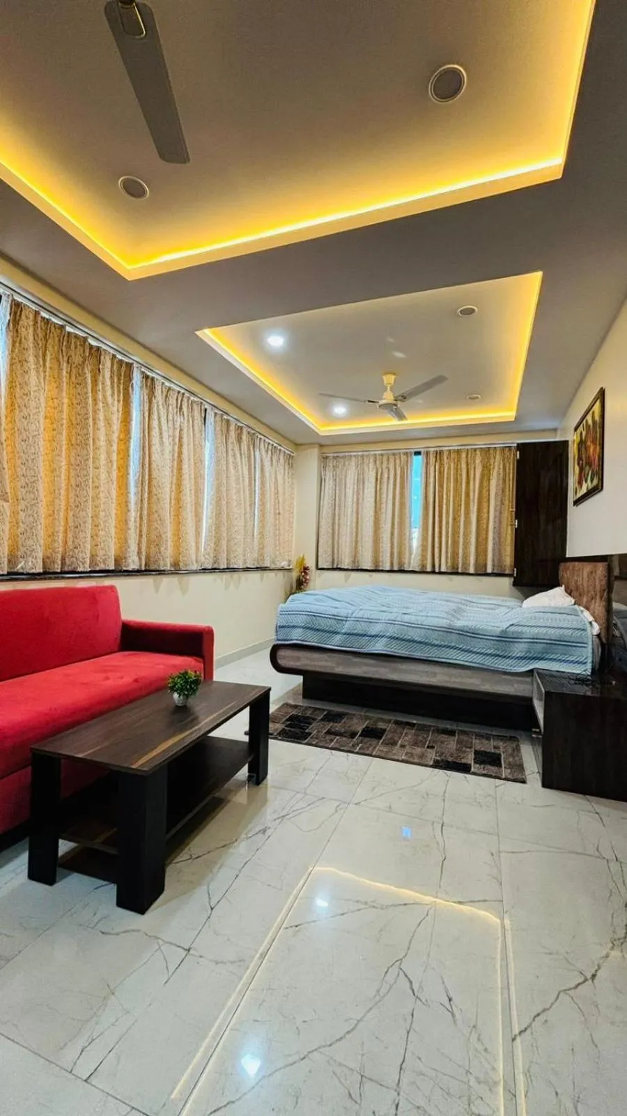 Bed in Hotel Vivaanta