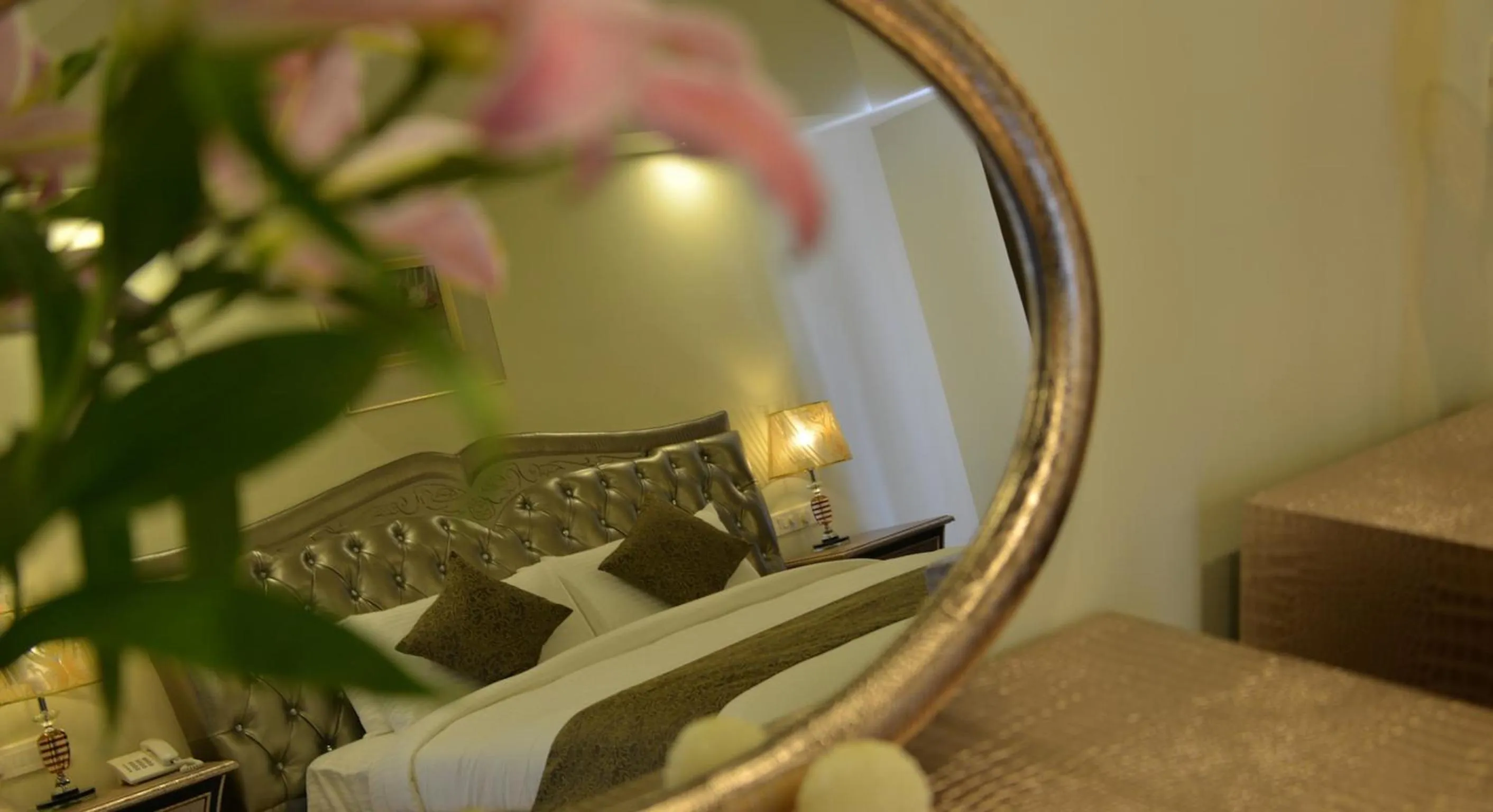 Bedroom in Orabella Villas & Suites