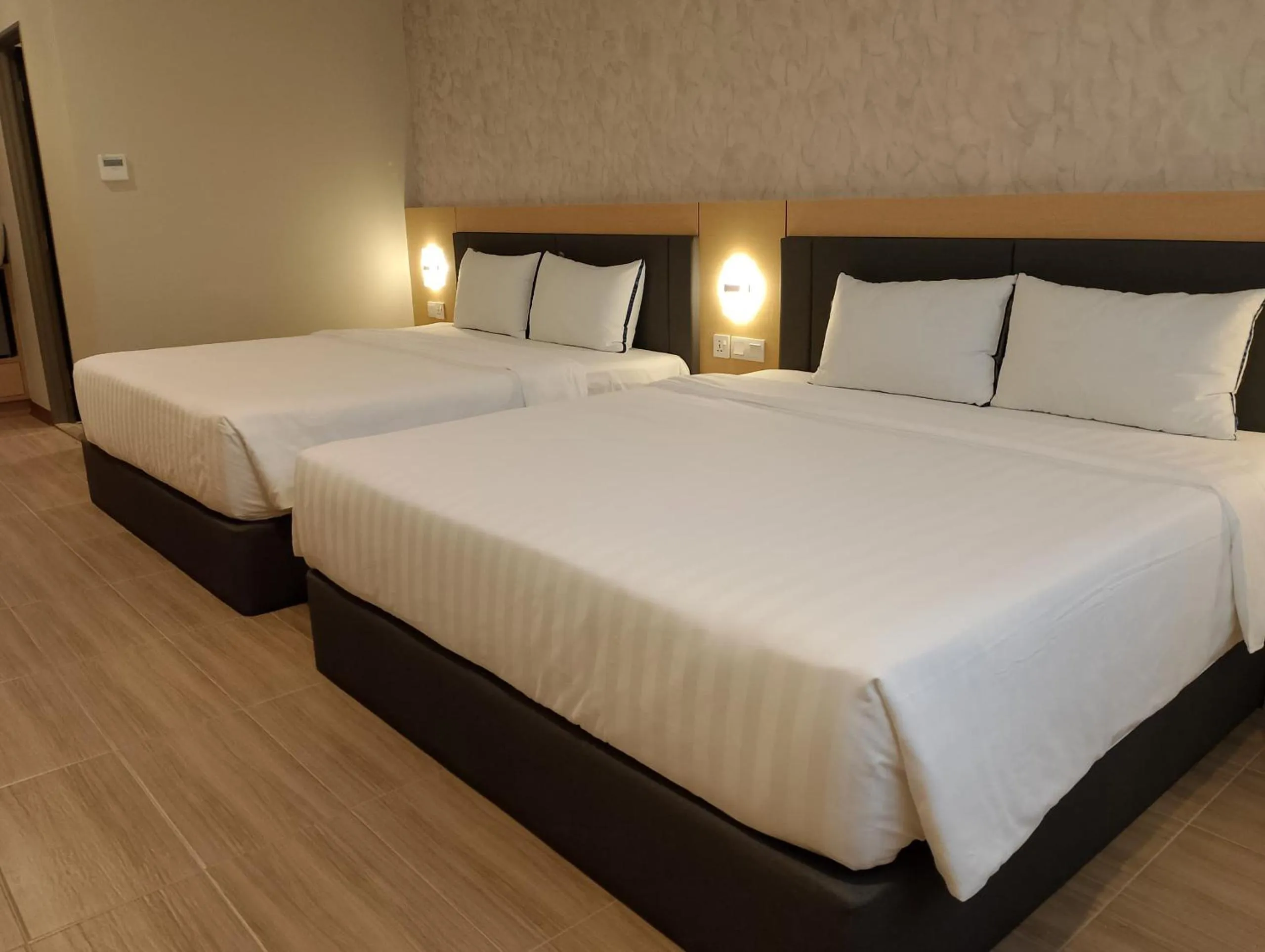 Bedroom, Bed in Forum Hotel Penang