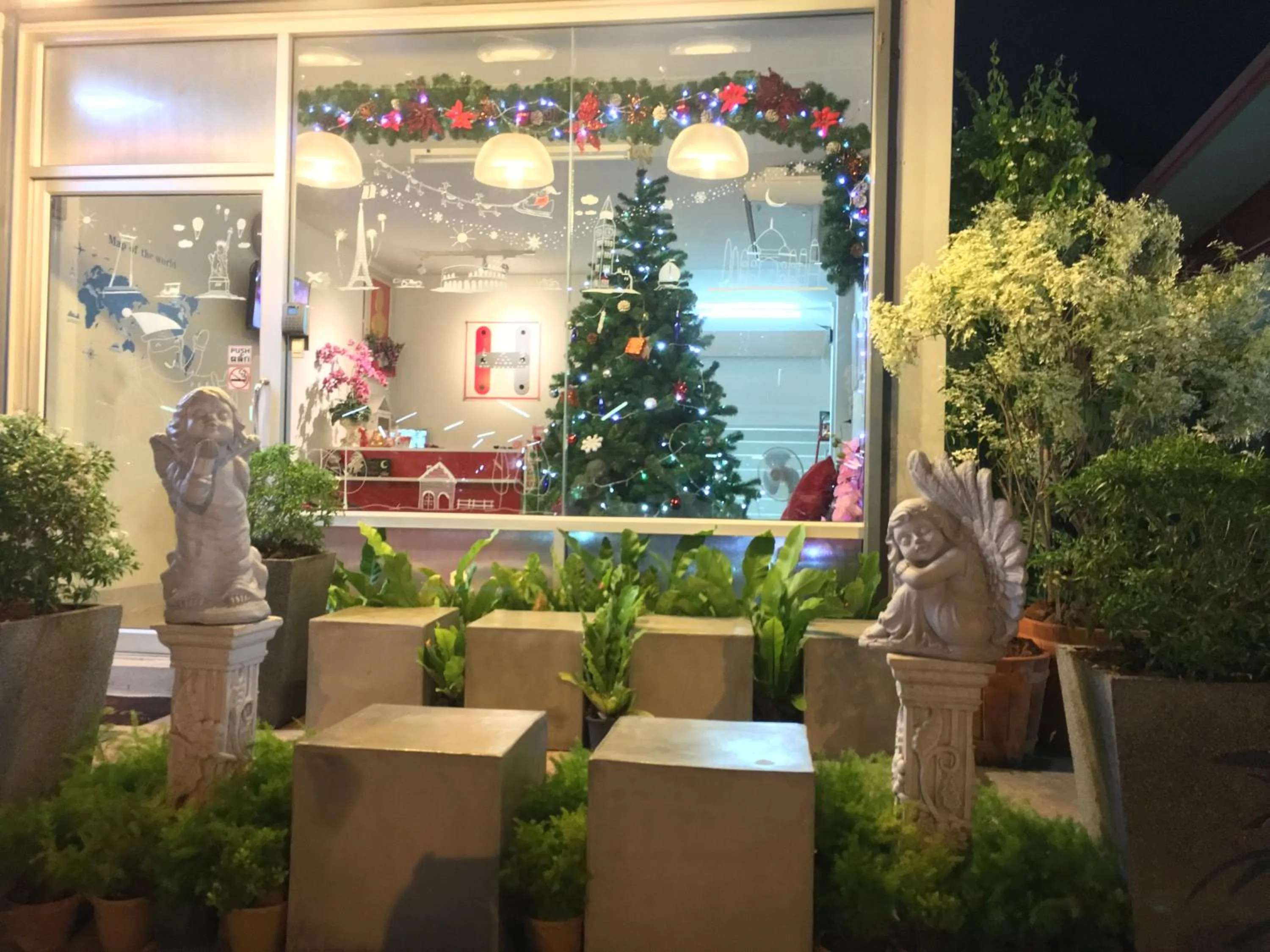 Winter in Honghub Sakon Hotel