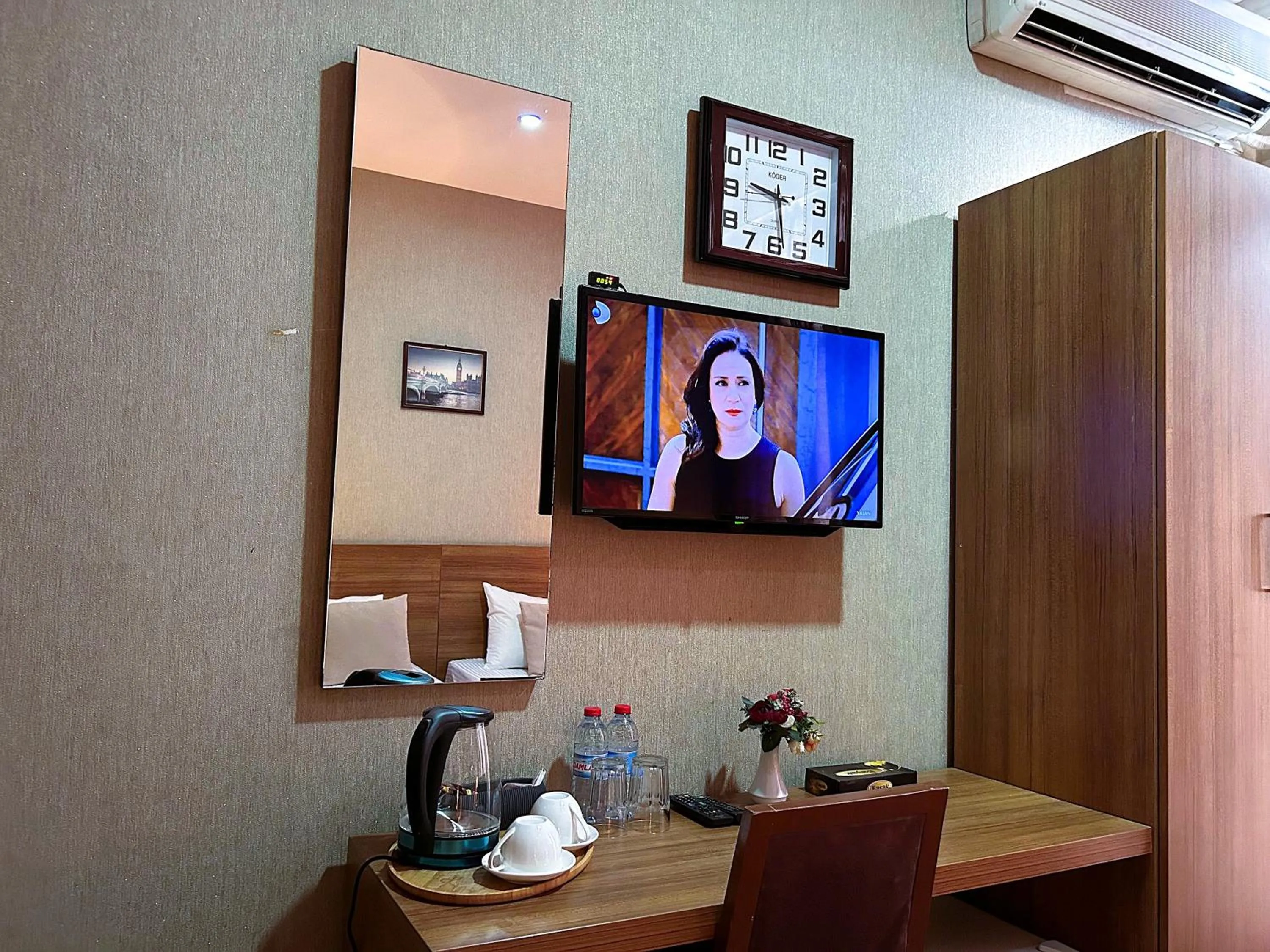 TV and multimedia in Family Hotel - Free Massage