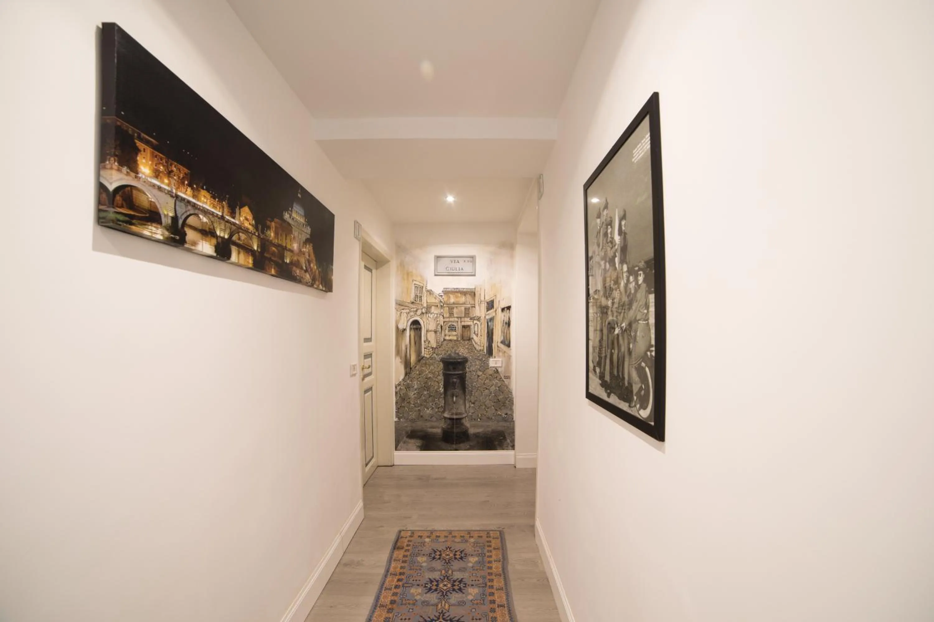 Decorative detail in Roman Holidays cuore dell'Impero