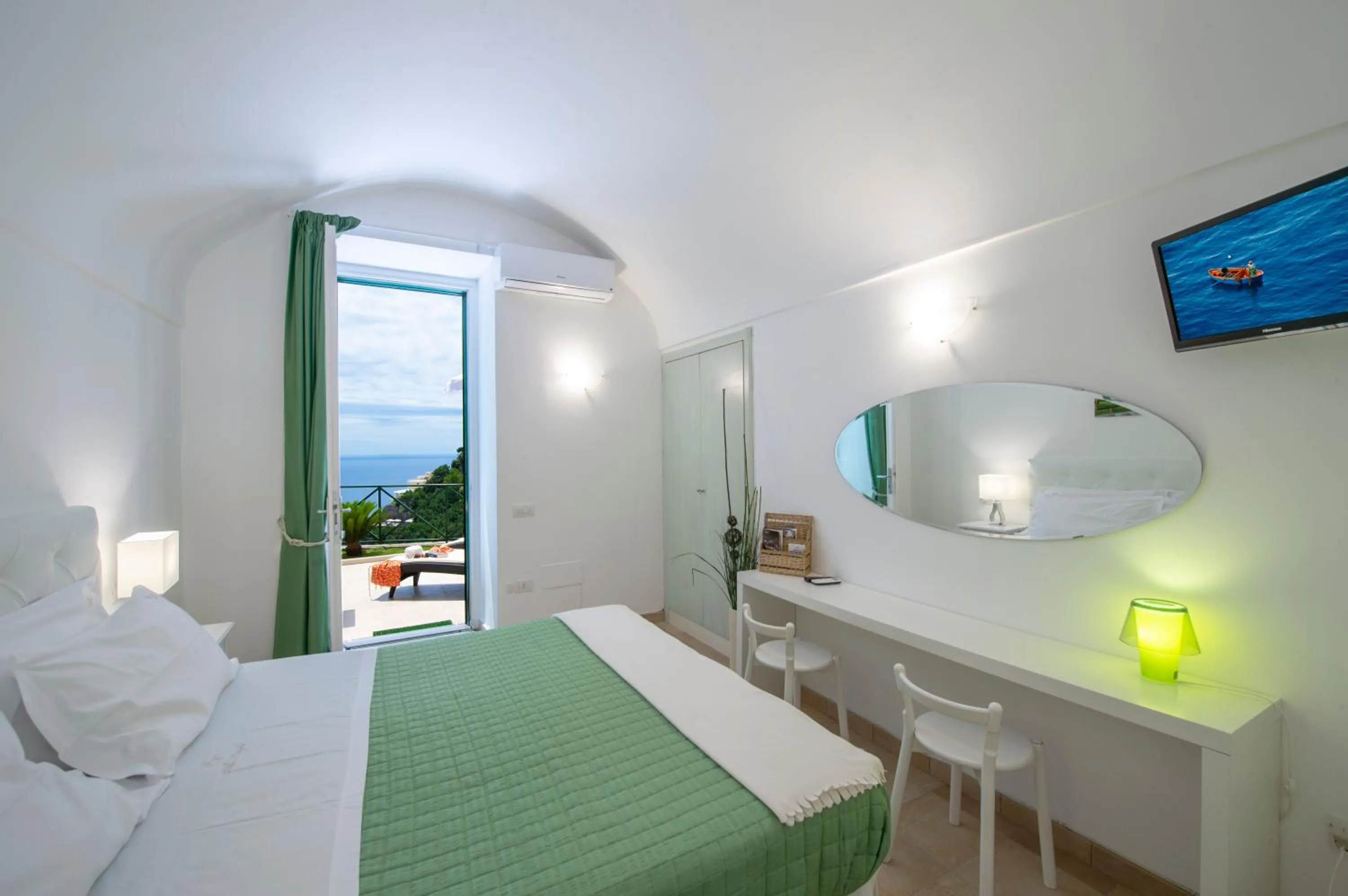 Bed in Villa Knight