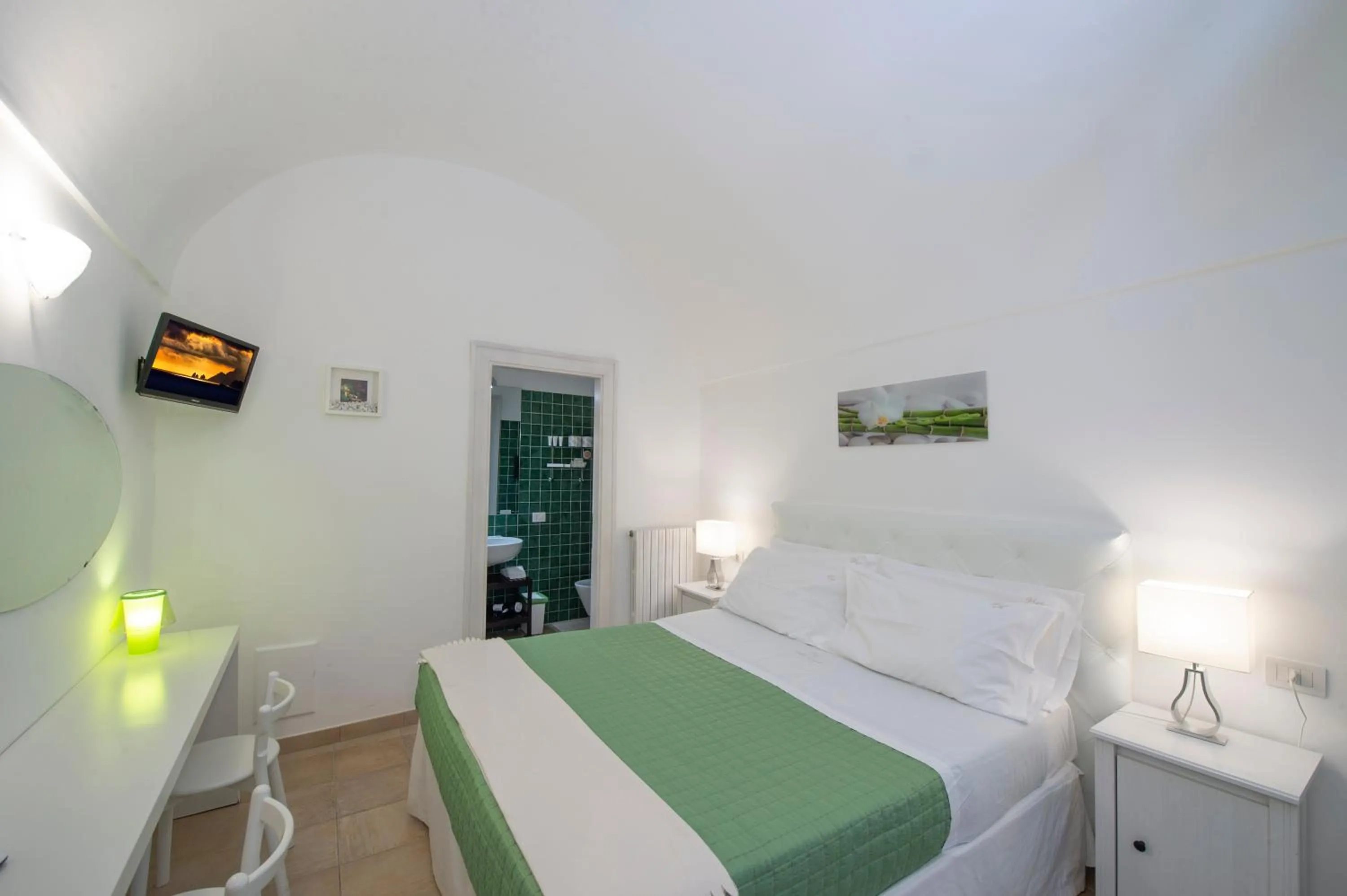 Bed in Villa Knight