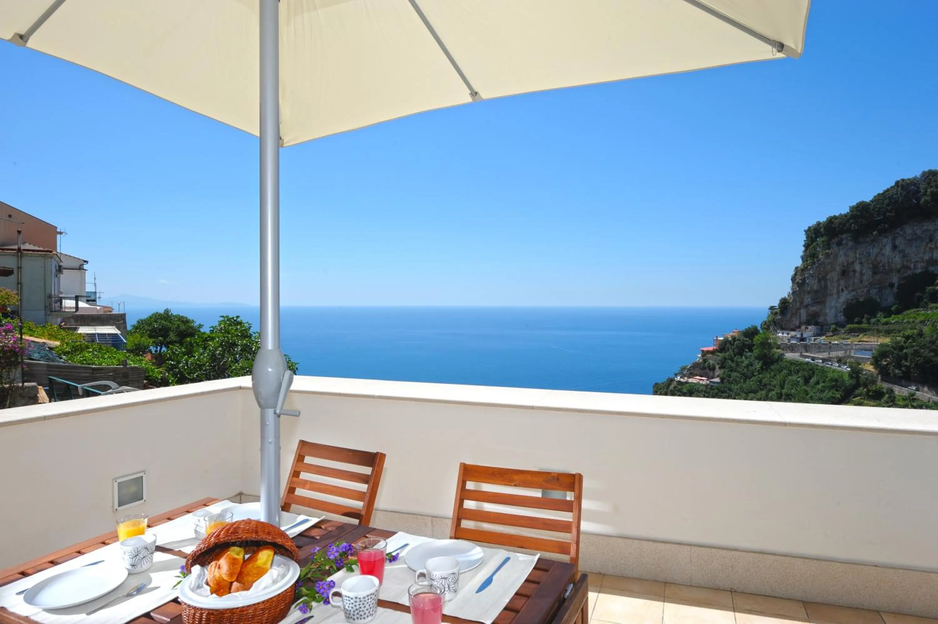 Natural landscape in Villa Knight