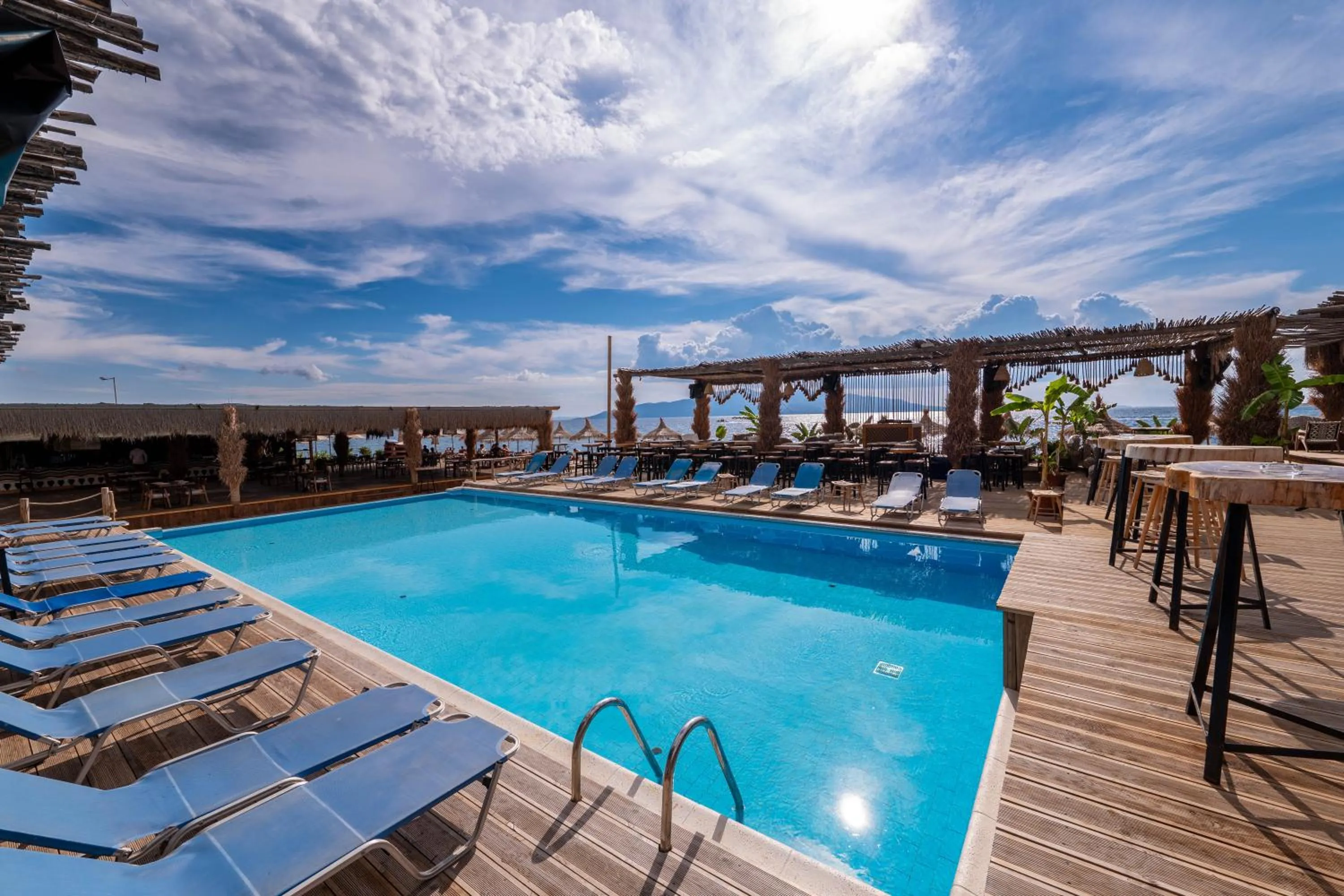 Swimming pool in Grand Hotel Saranda