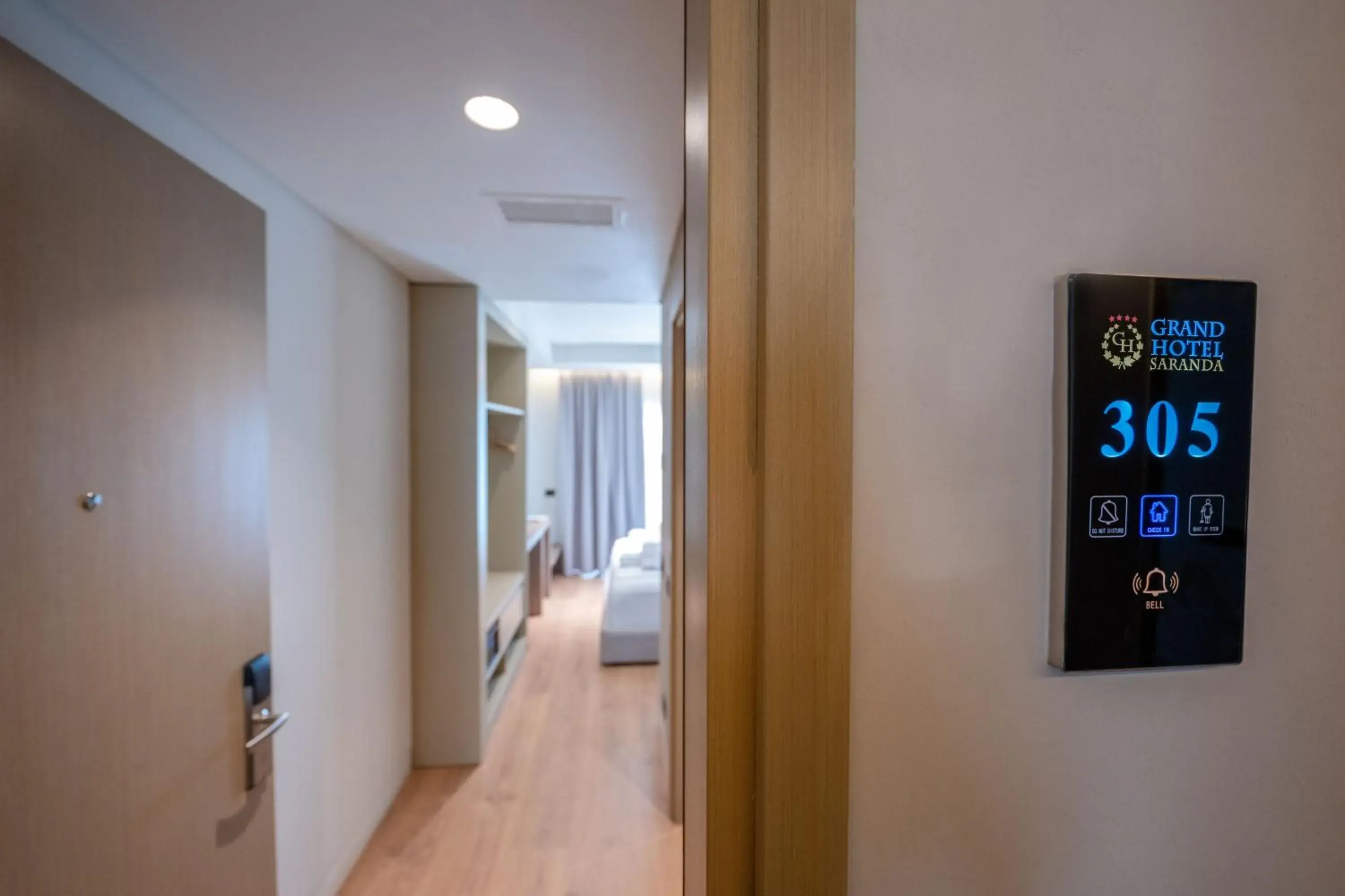 Bedroom, Bed in Grand Hotel Saranda Bedroom, Bed in Grand Hotel Saranda