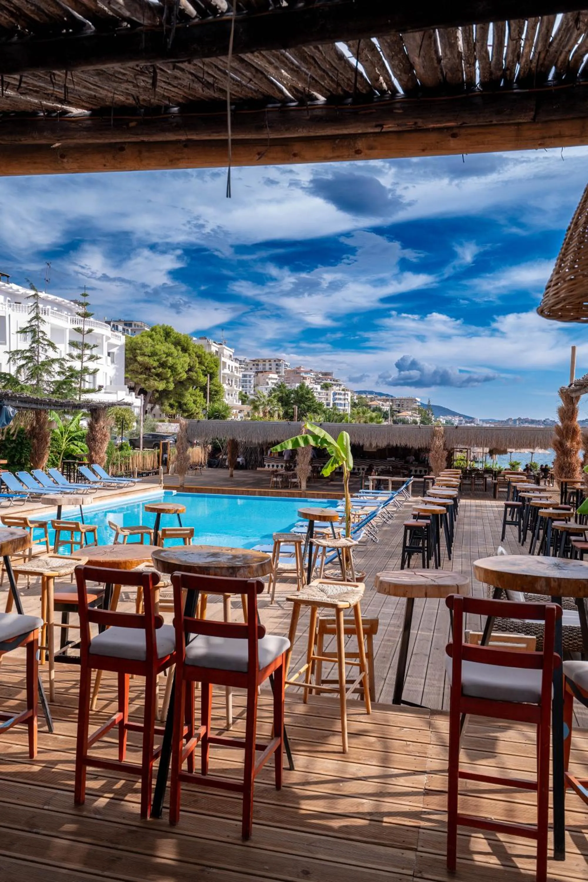 Swimming pool in Grand Hotel Saranda