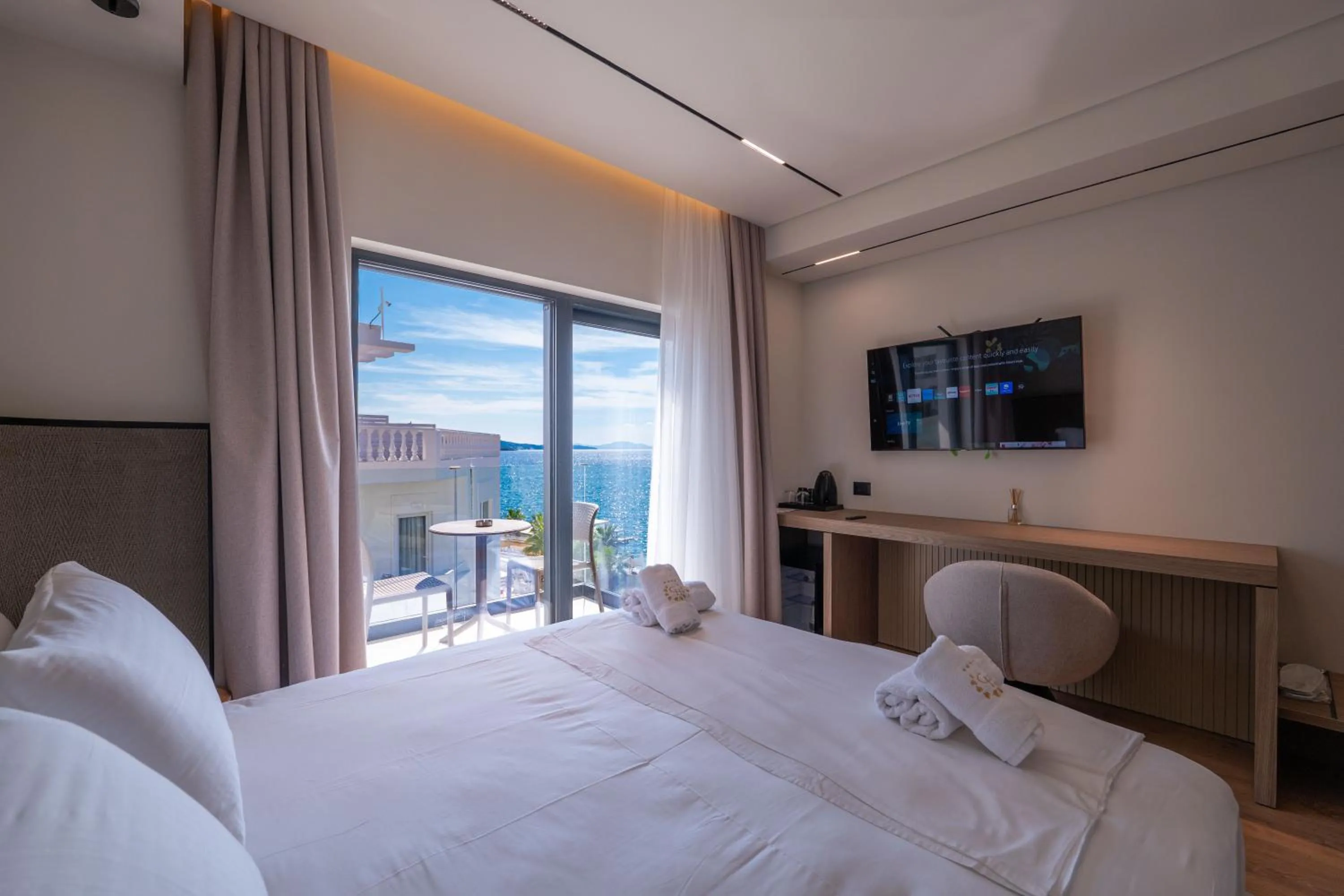 Bed in Grand Hotel Saranda