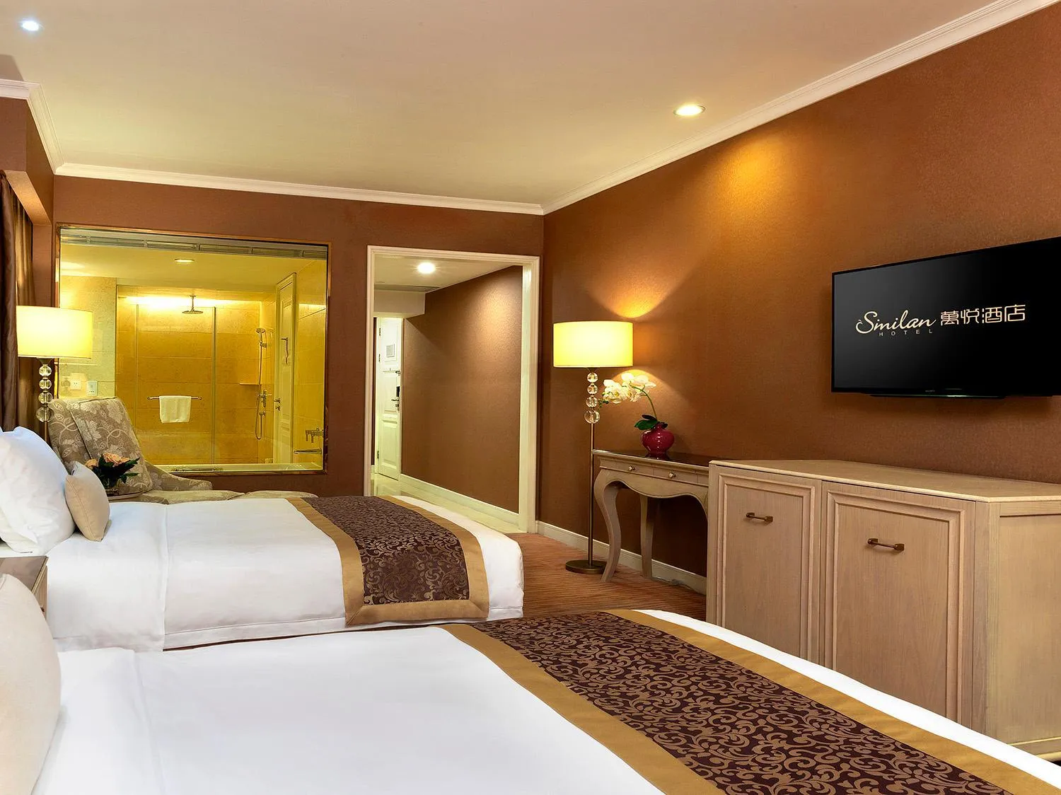 Photo of the whole room, Bed in Similan Hotel Zhuhai-Gongbei Port