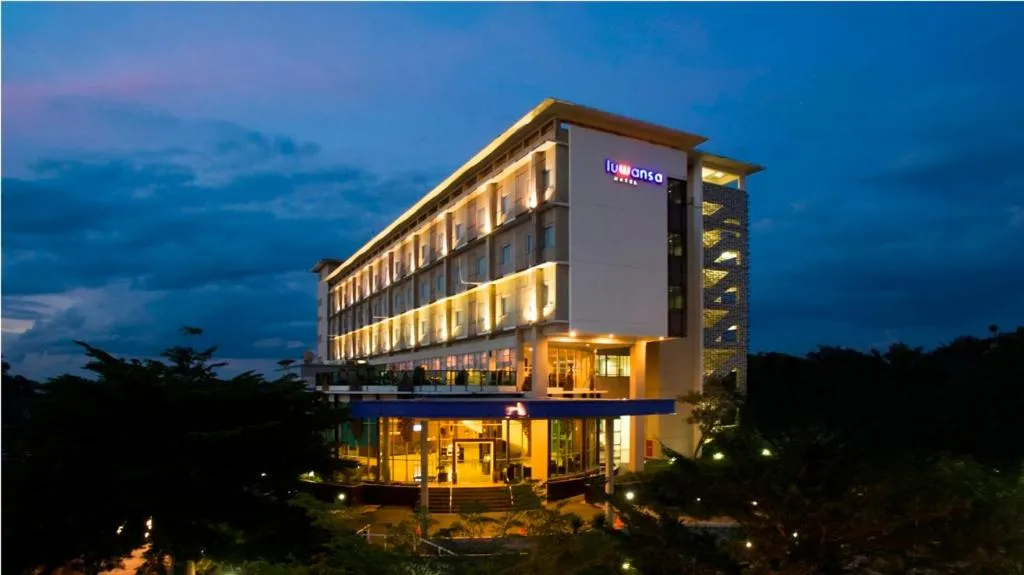 Facade/entrance in Hotel Luwansa Palangkaraya