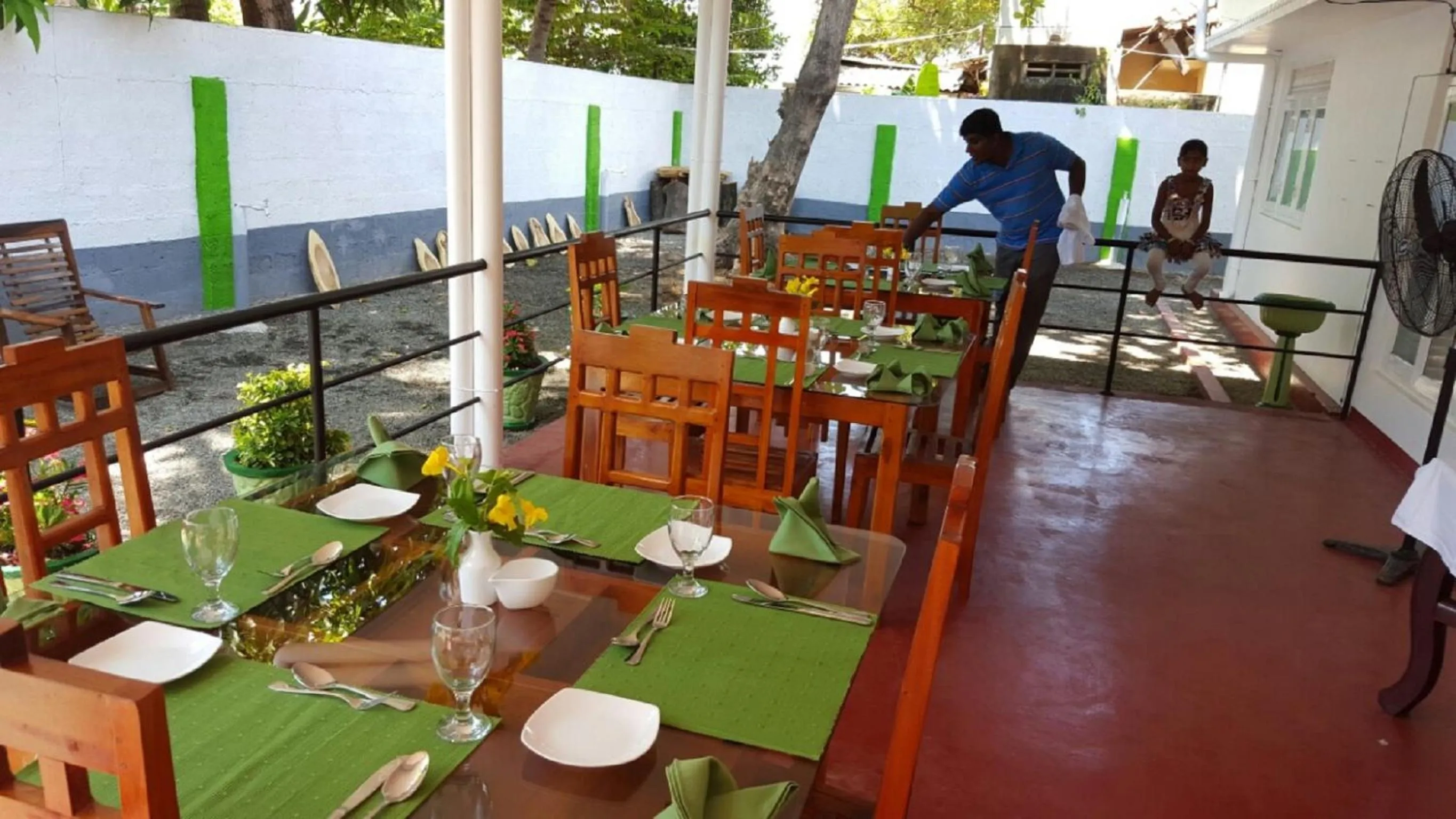 Restaurant/places to eat in Dyke Rest