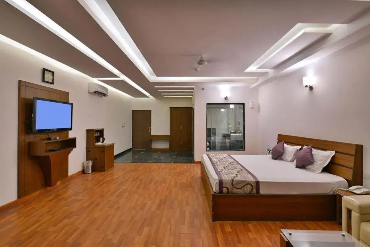 King Room in Modi Hotel & Resorts King Room in Modi Hotel & Resorts