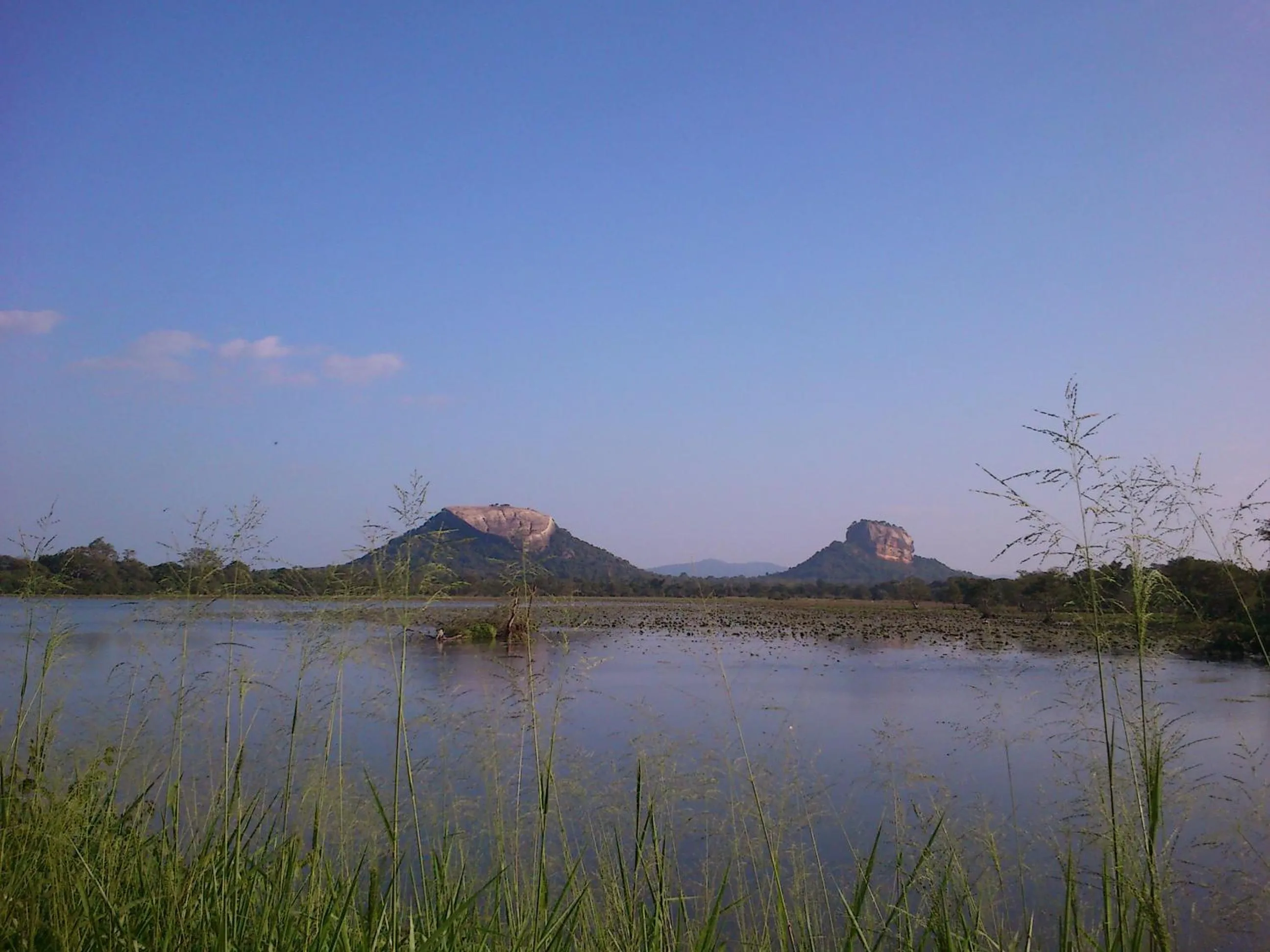 Sigiriya Vee Guest