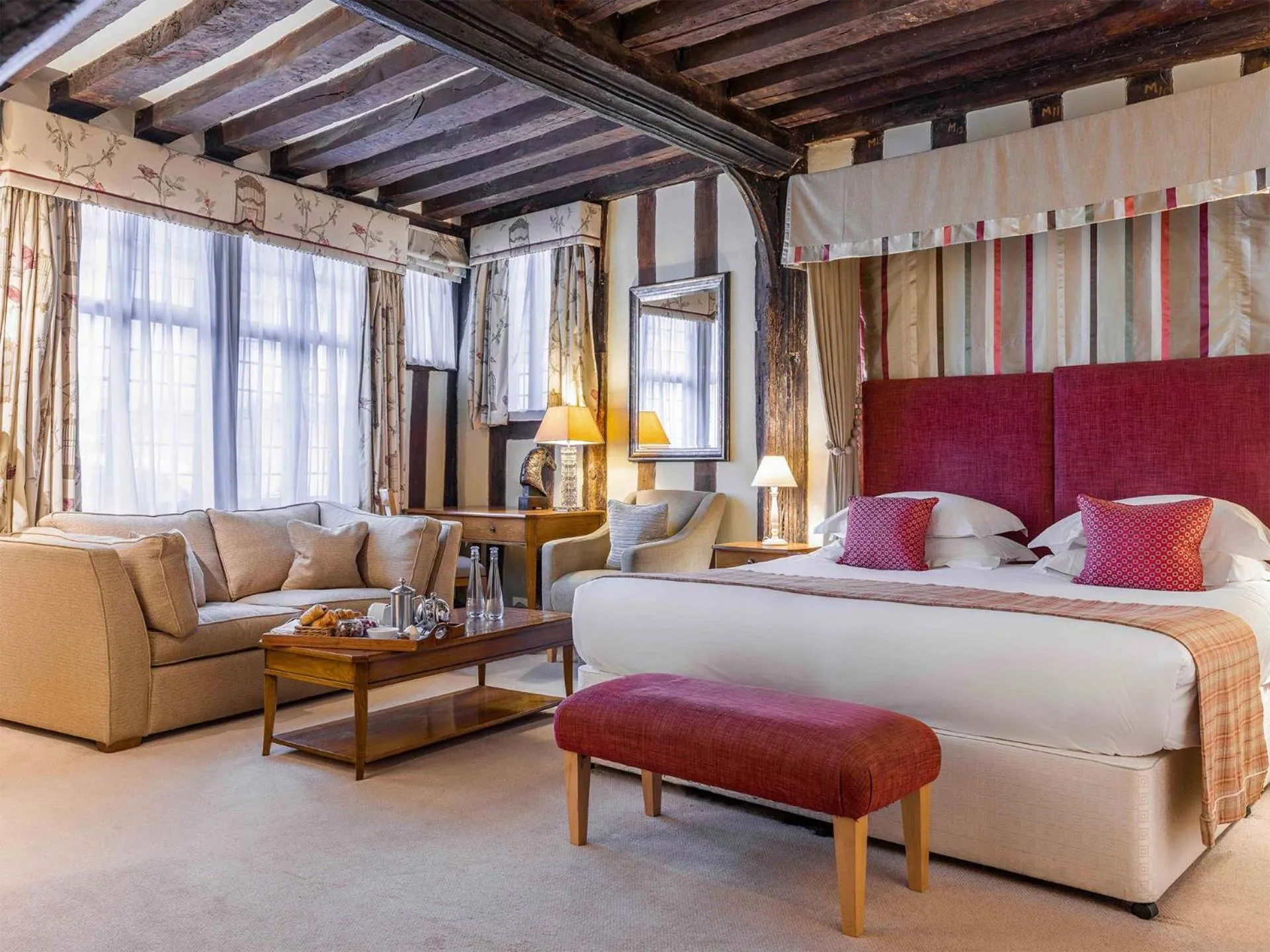 Bed in Swan Hotel & Spa