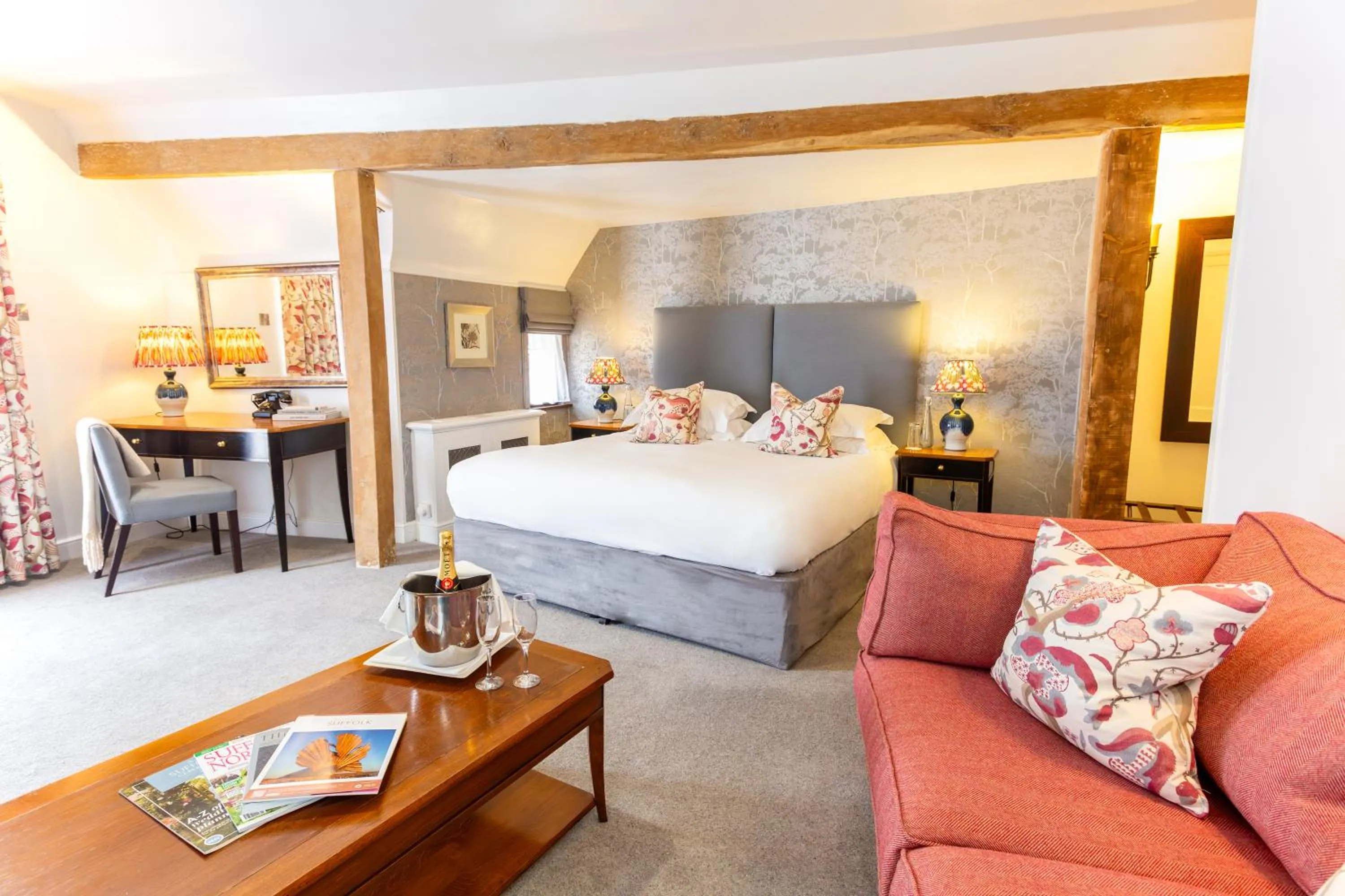 Bedroom, Bed in Swan Hotel & Spa
