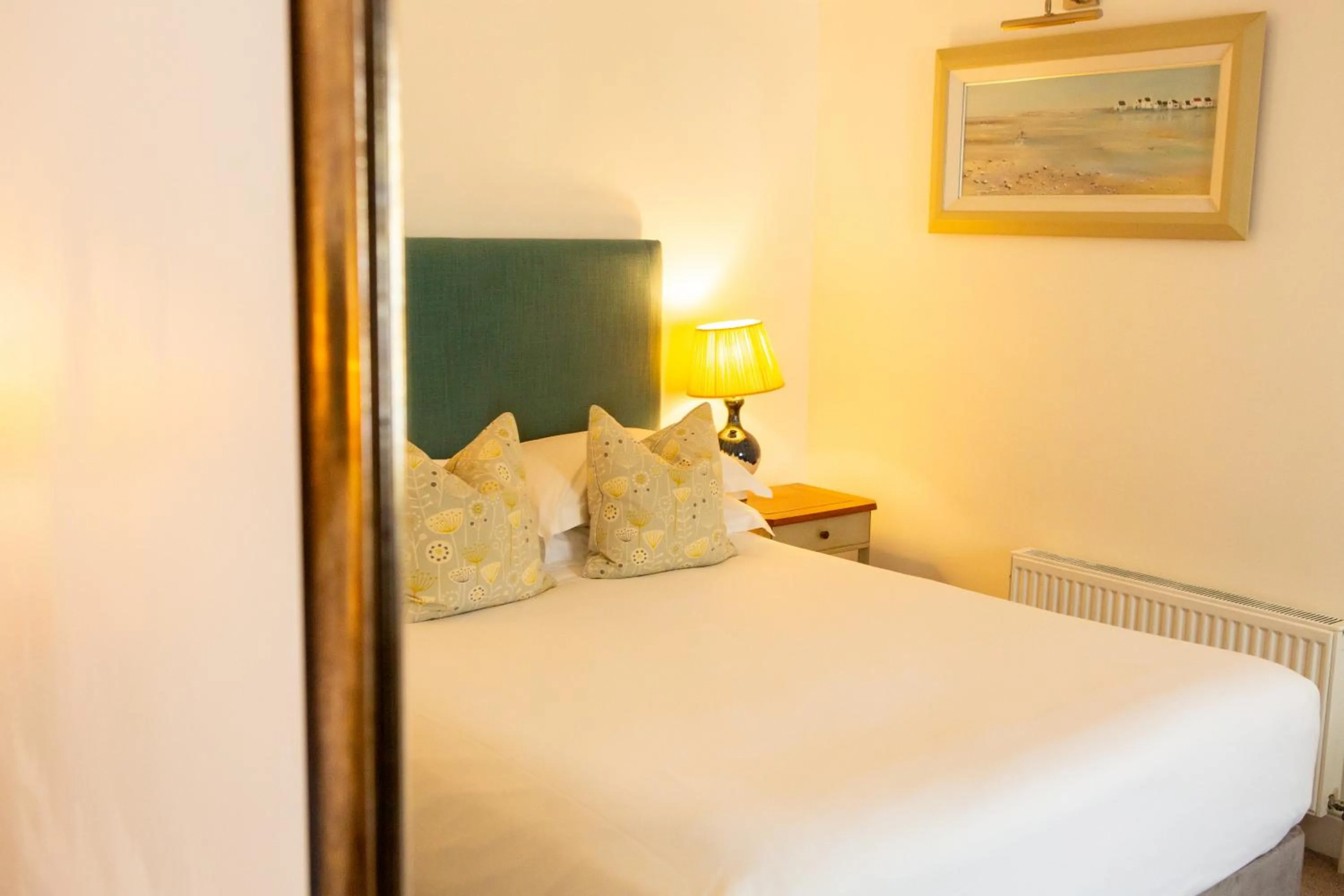 Bedroom, Bed in Swan Hotel & Spa