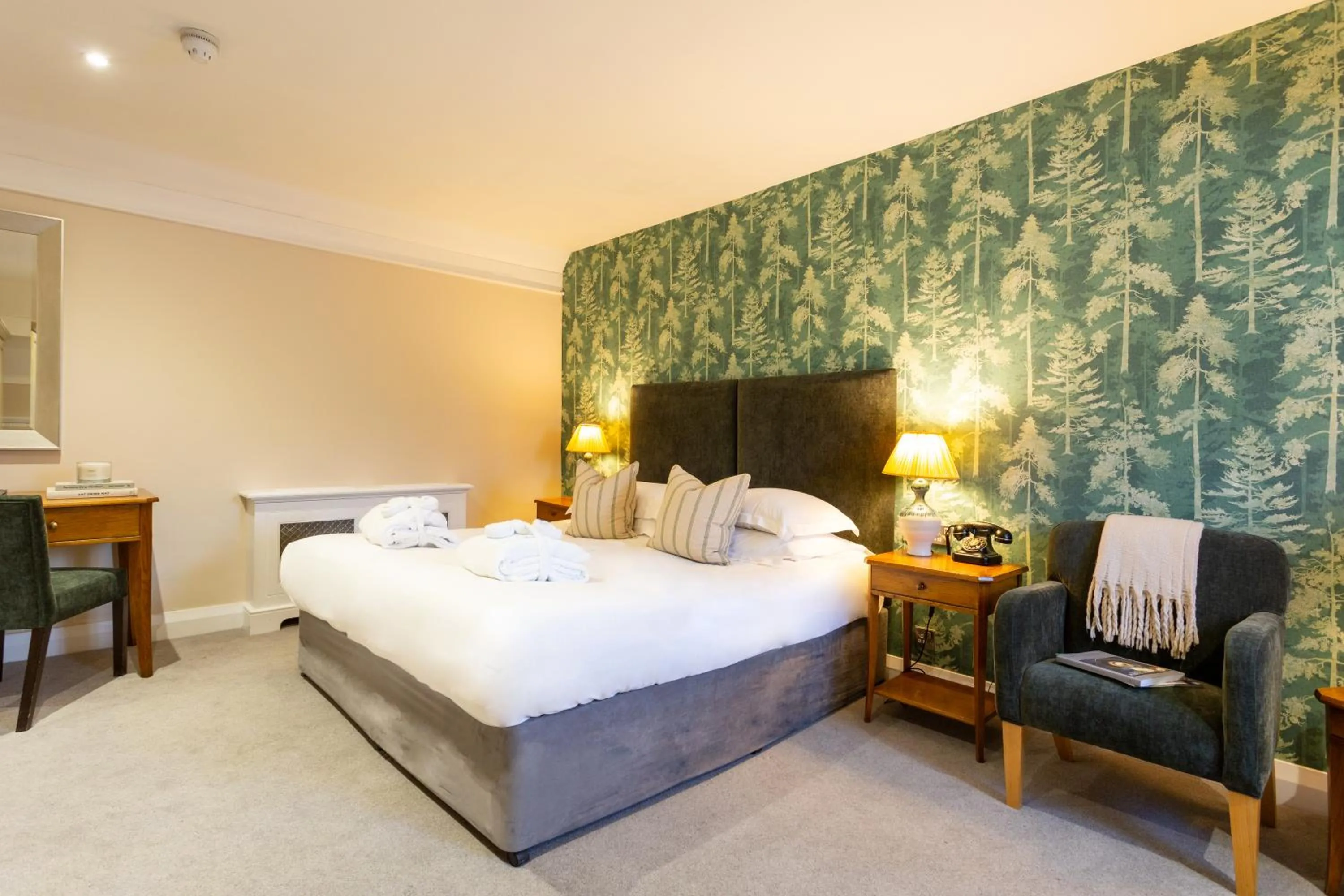 Bedroom, Bed in Swan Hotel & Spa