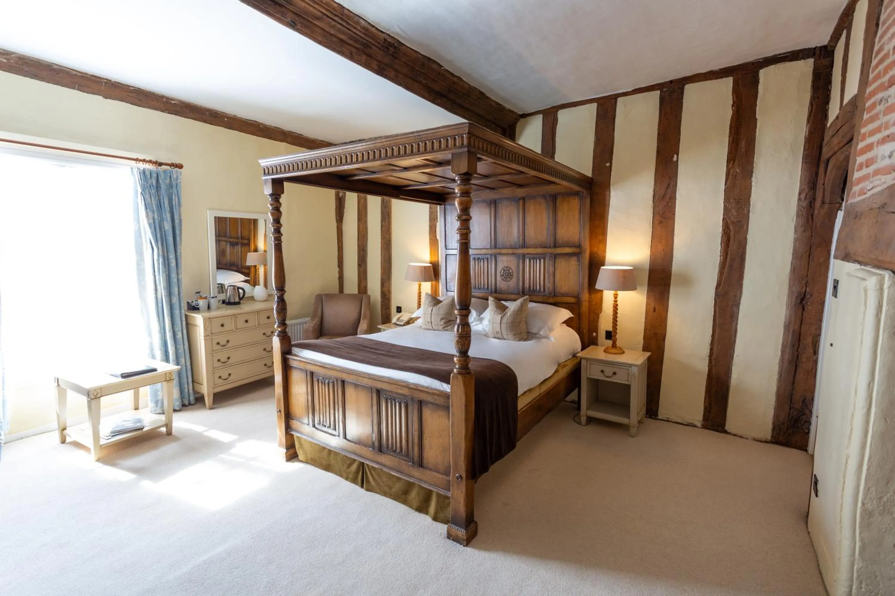 Bedroom, Bed in Swan Hotel & Spa